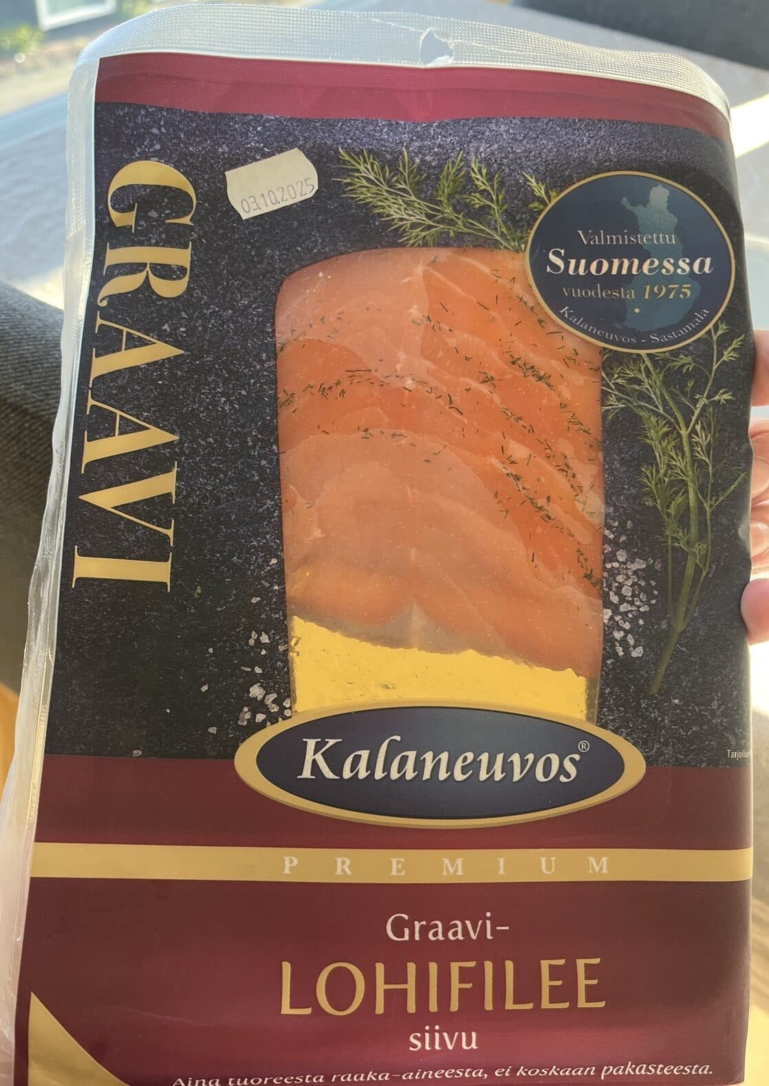 Kalaneuvos Graavilohi Premium packshot