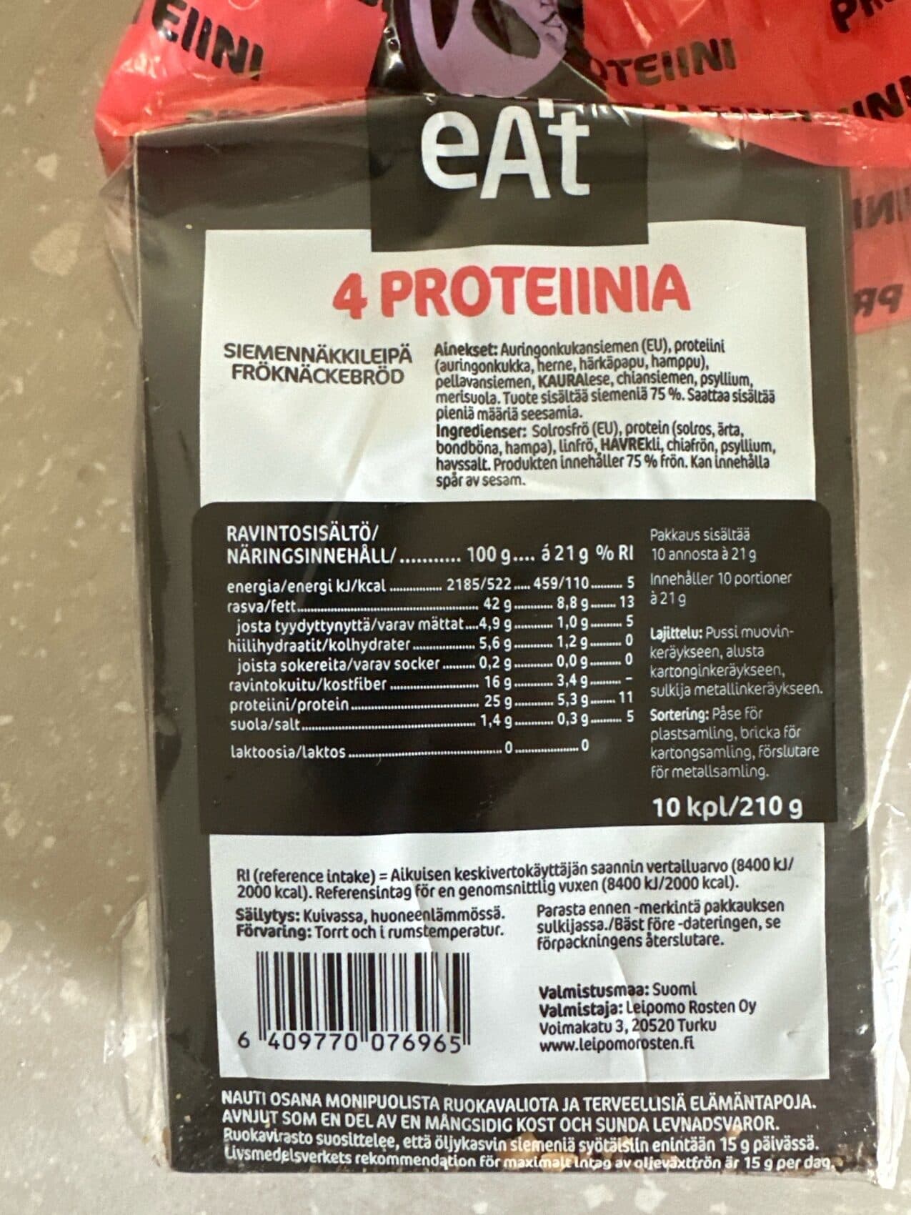 Rosten Seed Crackers packshot