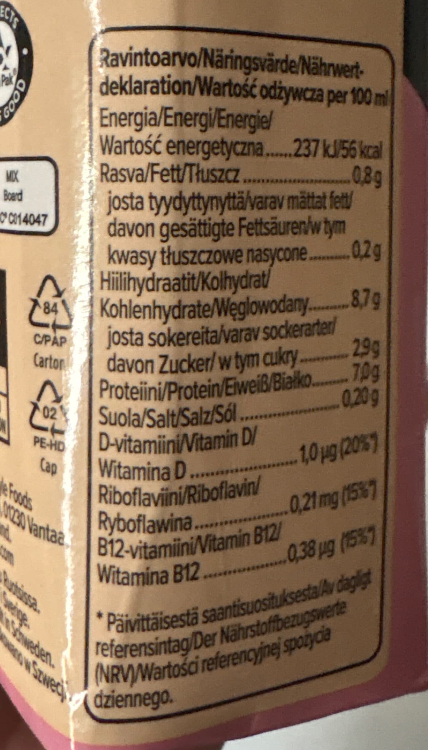 Aito Protein strawberry white choco oat drink packshot