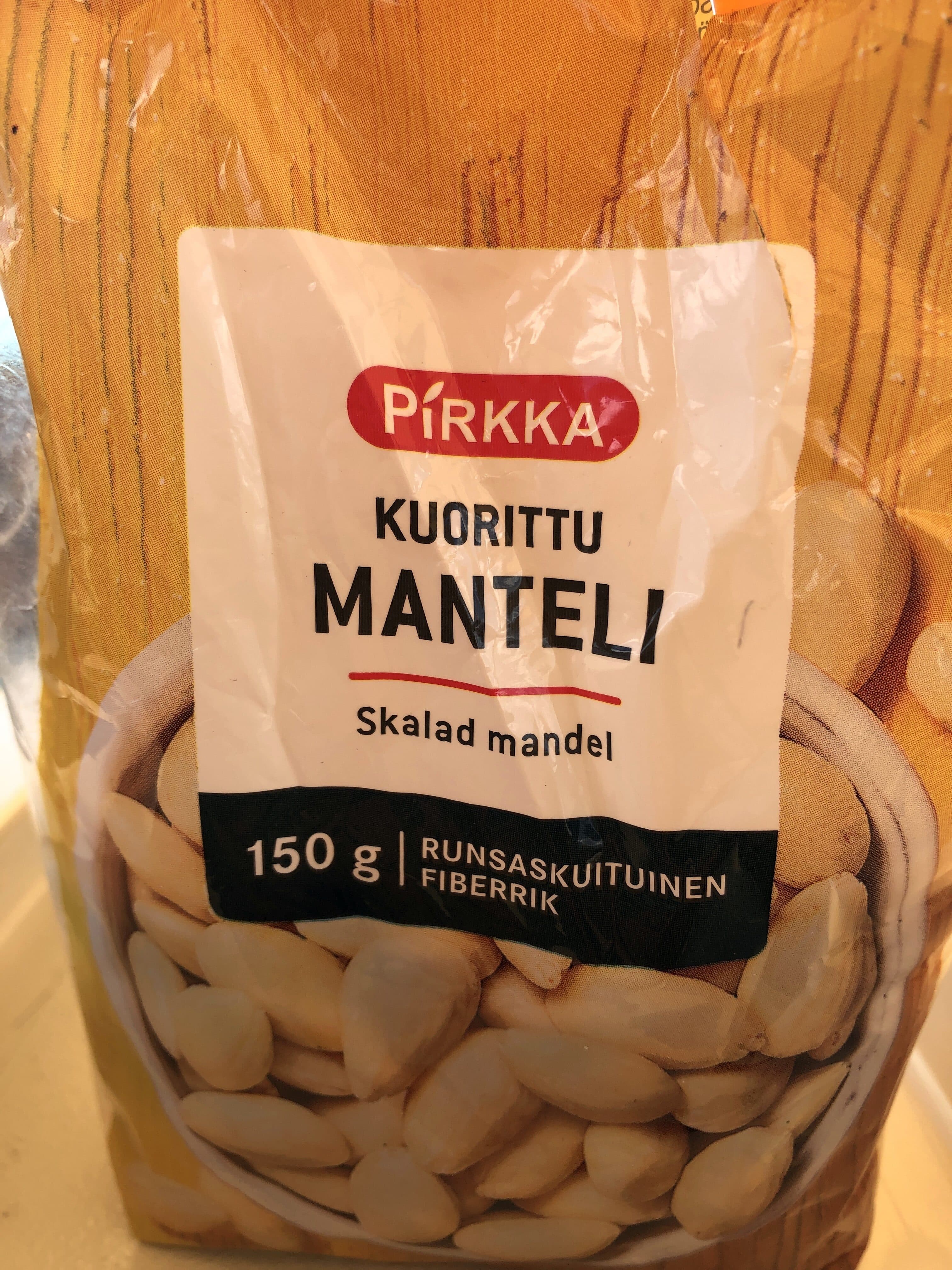 Pirkka Kuorittu manteli packshot