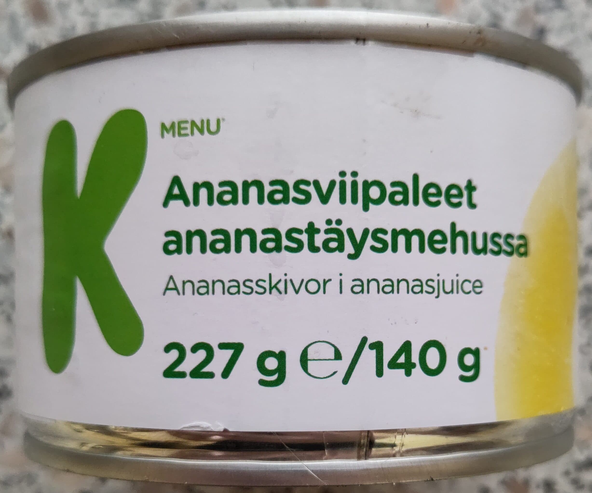 K-menu Ananasviipaleet ananastäysmehussa packshot