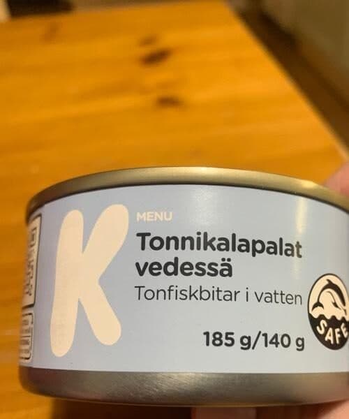 Kmenu Tonnikalapalat Vedessä packshot