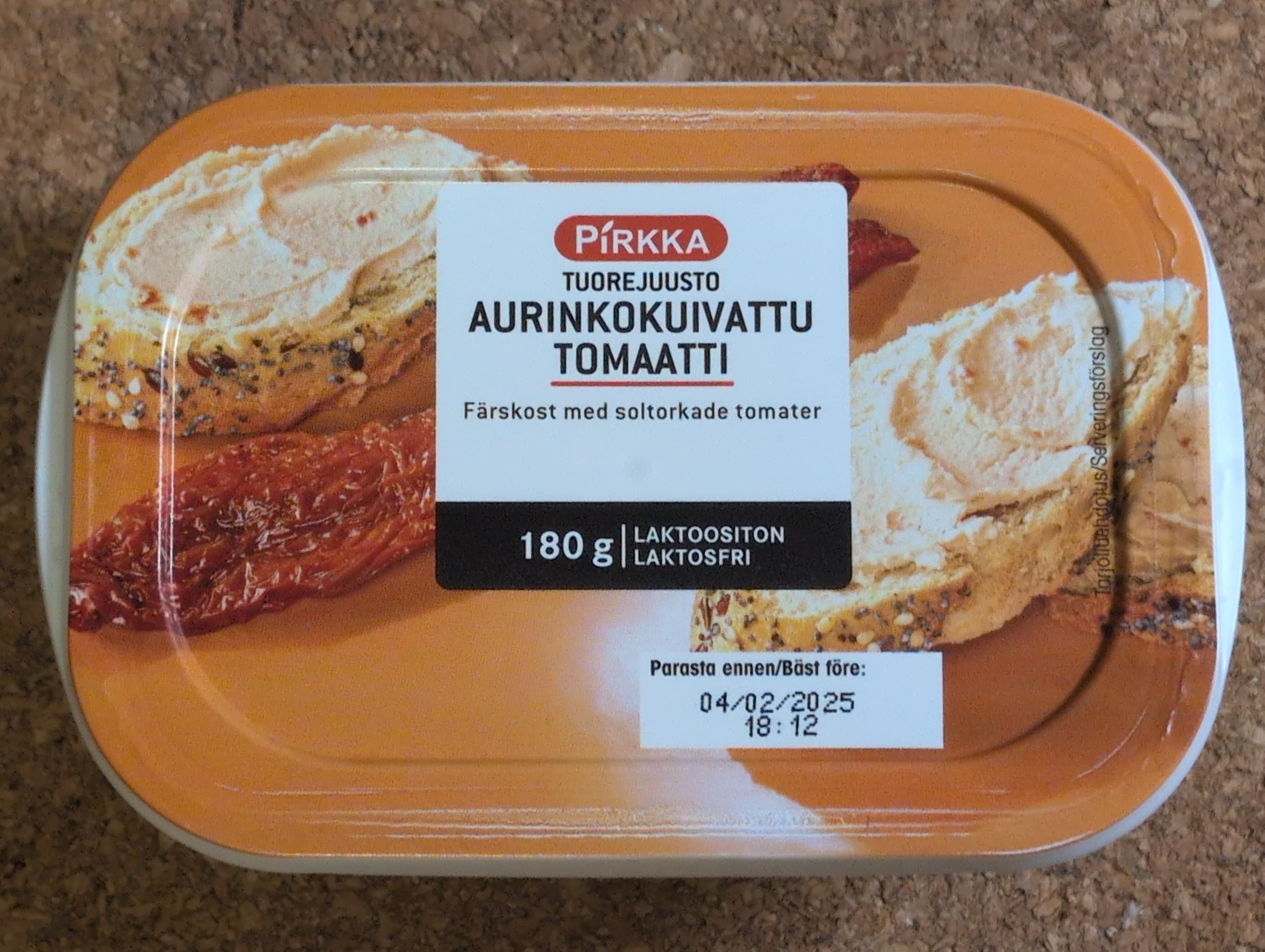 Pirkka Spreadable cheese, Dried tomato packshot