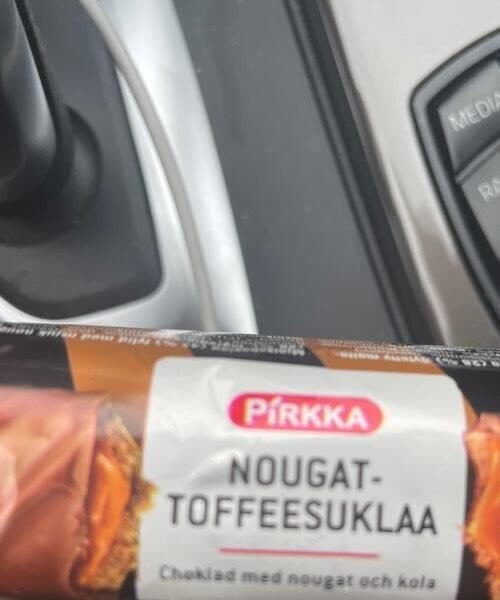 Pirkka Nougattoffeesuklaa packshot