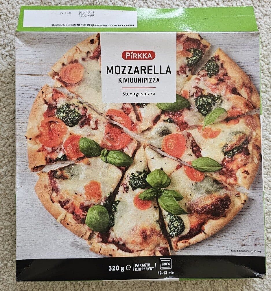 Pirkka Mozarella kiviuunipizza packshot