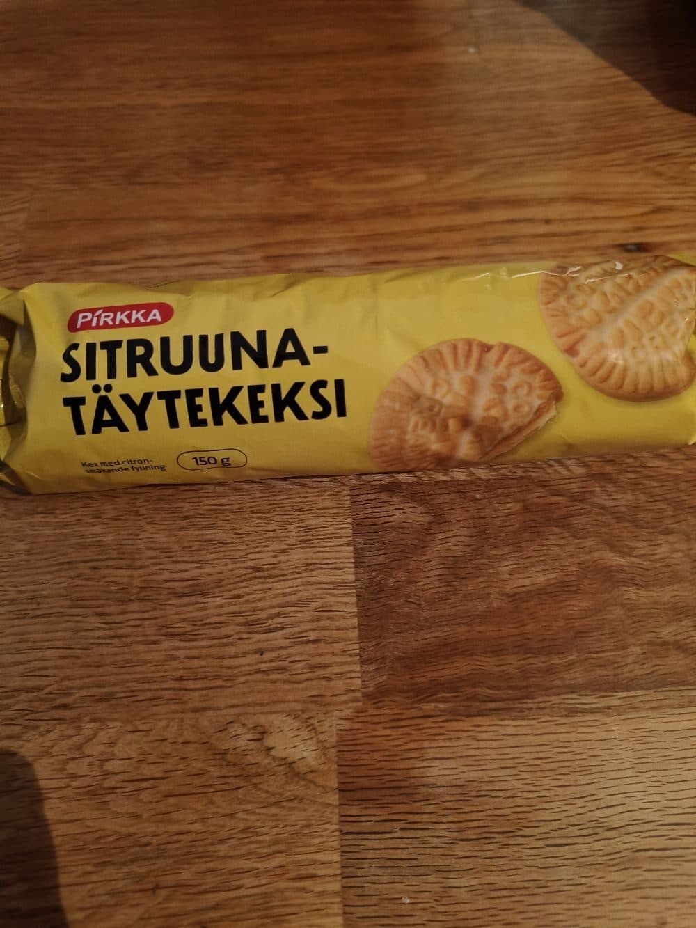 Pirkka Kex med citronsmakande fyllning packshot