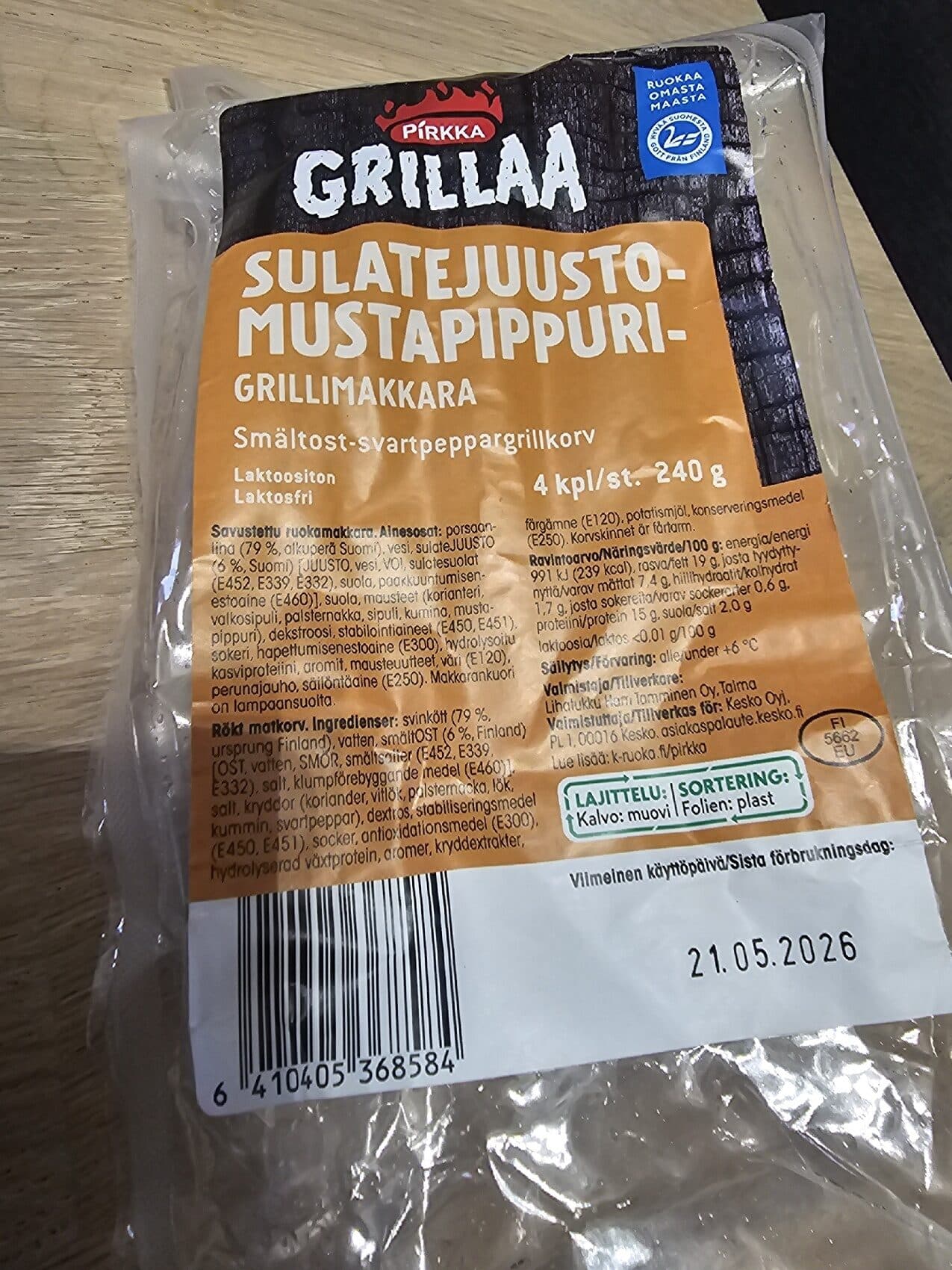 Pirkka Sulatejuustomustapippurigrillimakkara packshot