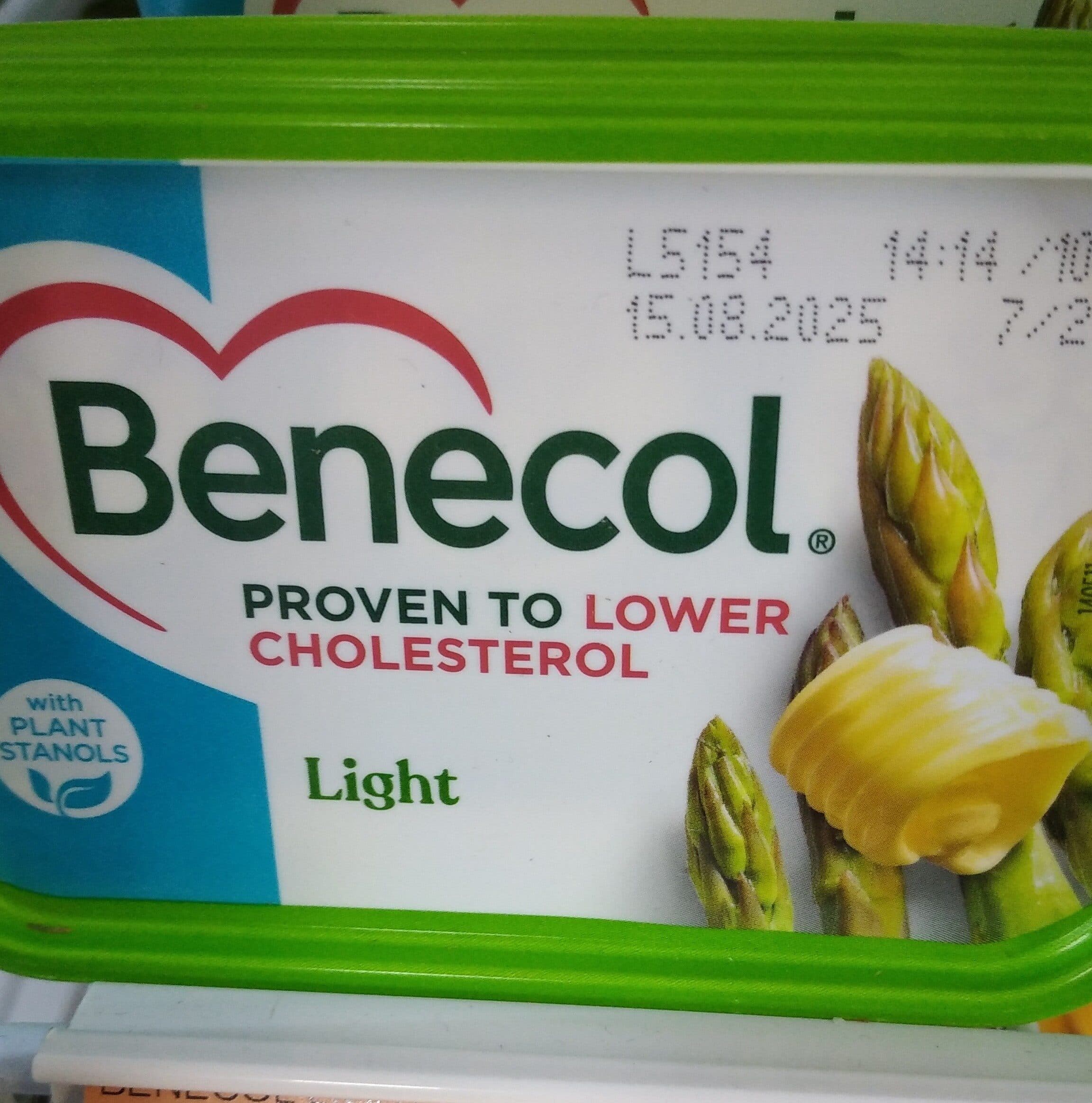 benecol light butter 250g packshot