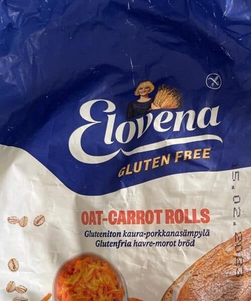 Elovena Oat-carrot rolls packshot