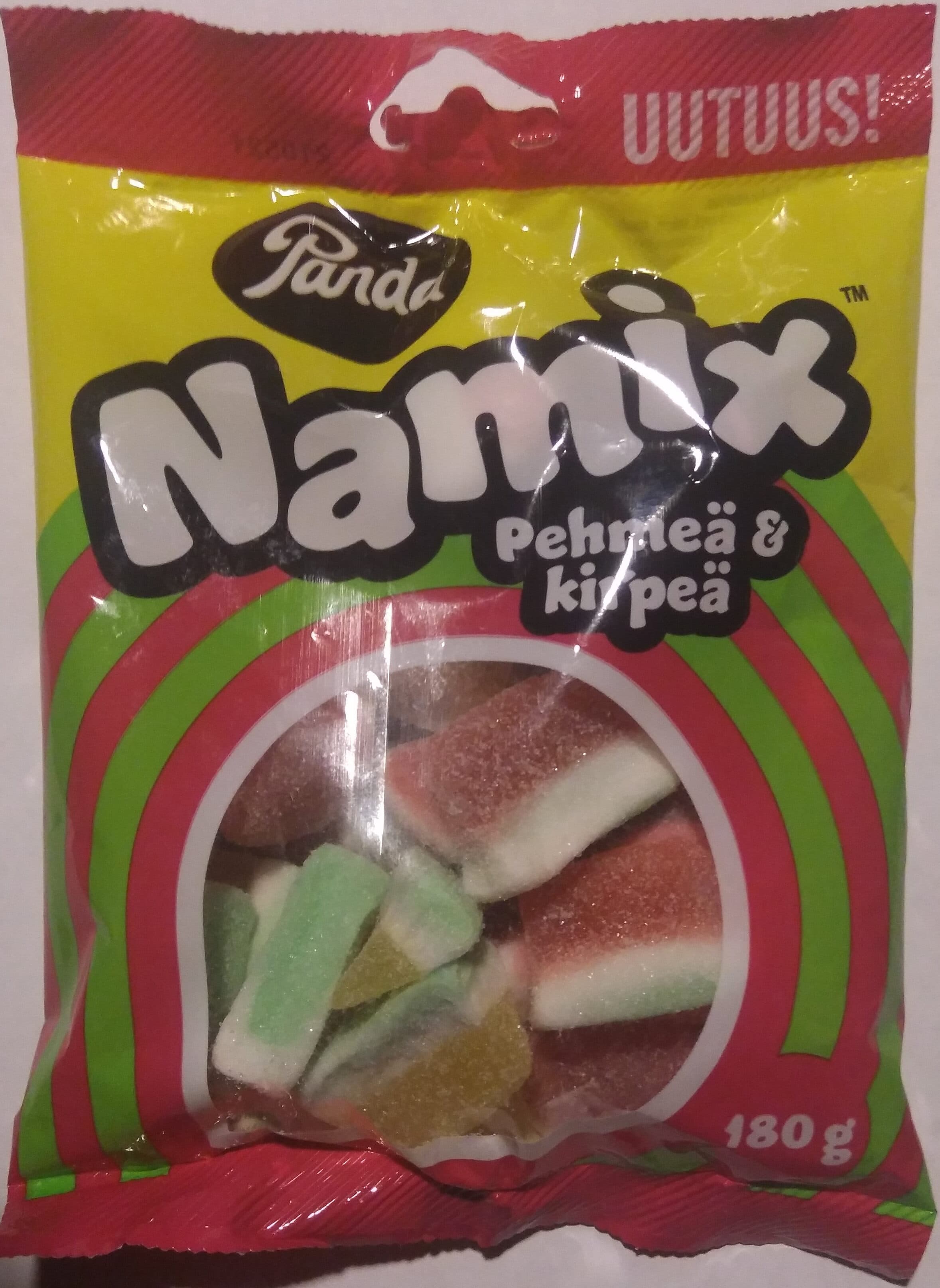 Panda Namix Pehmeä & Kirpeä packshot