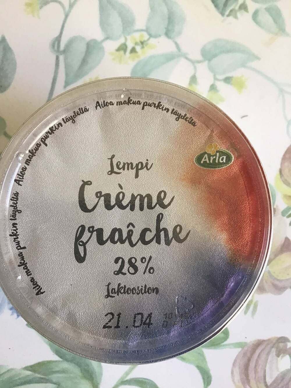 Arla Creme Fraishe packshot
