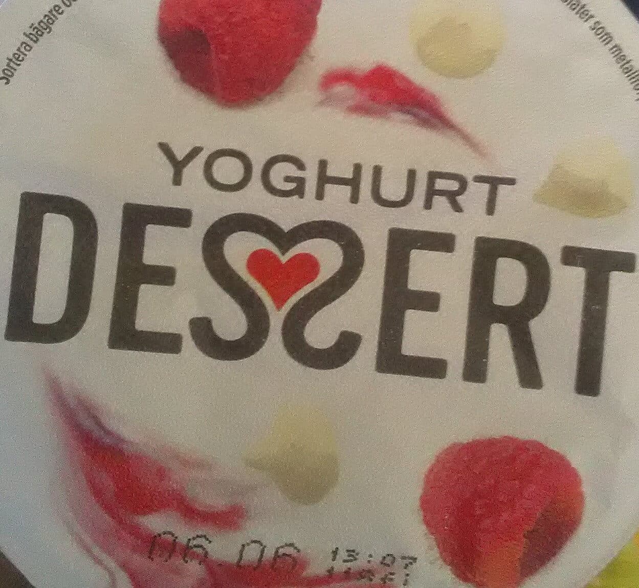 Arla Dessert yoghurt packshot