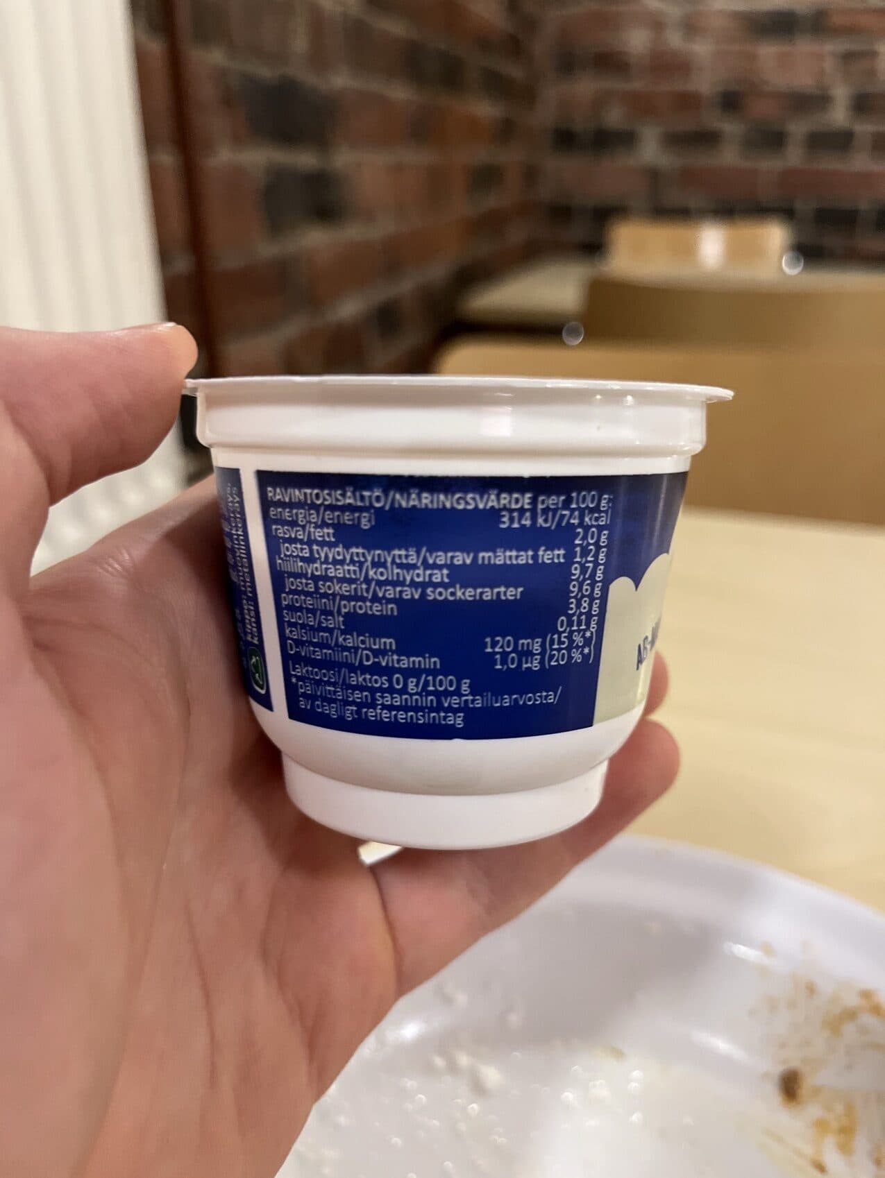 arla mansikka jogurtti packshot
