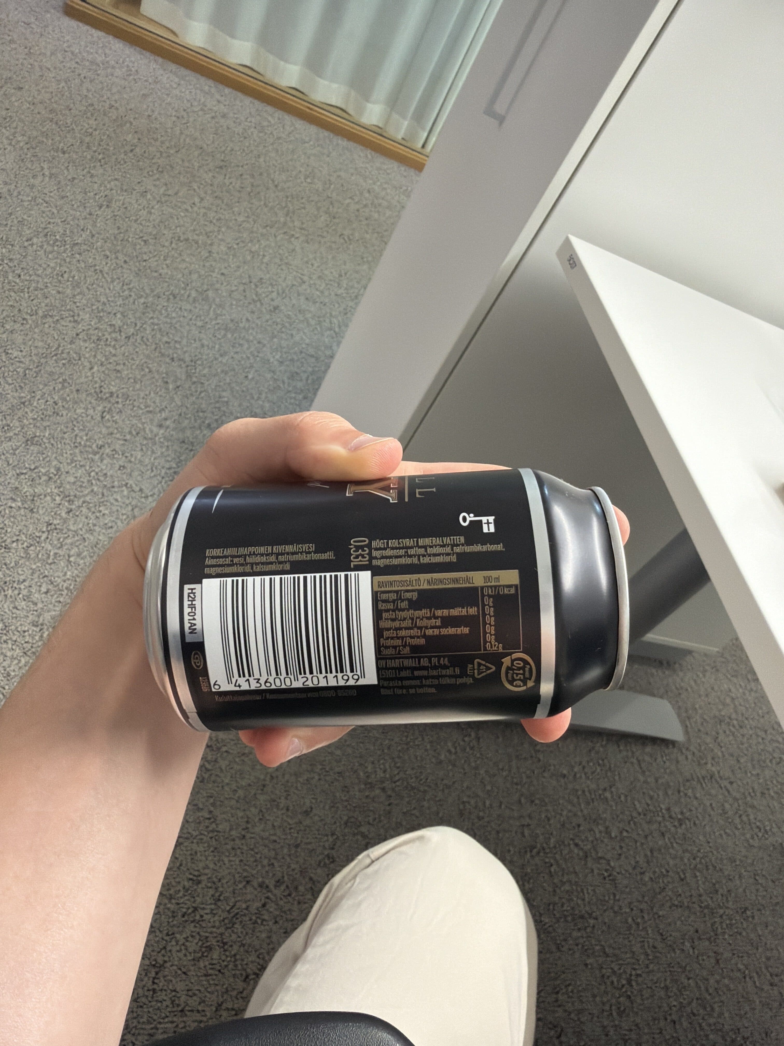 Hartwall Vichy double salted packshot