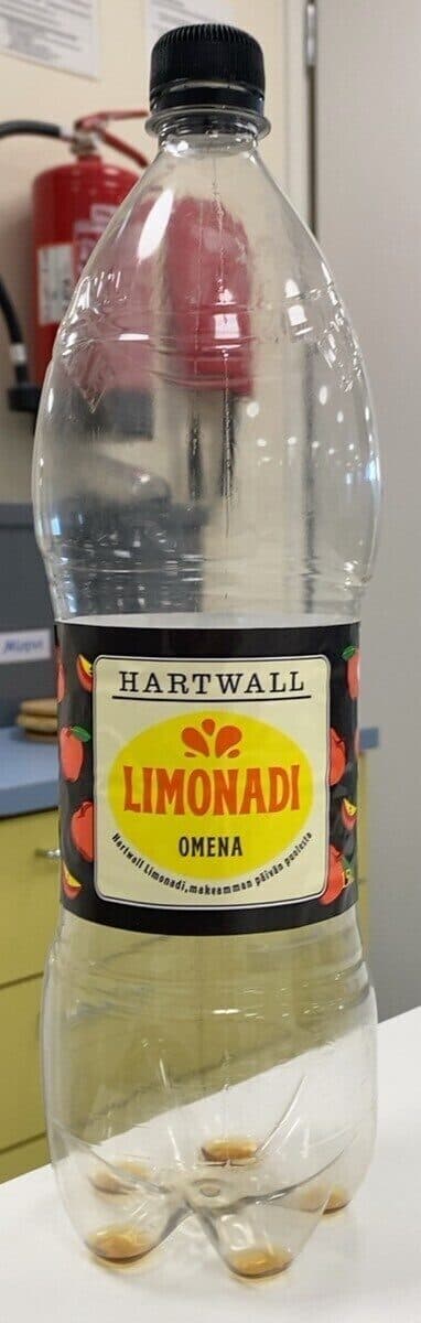 Hartwall Omena Limonadi packshot