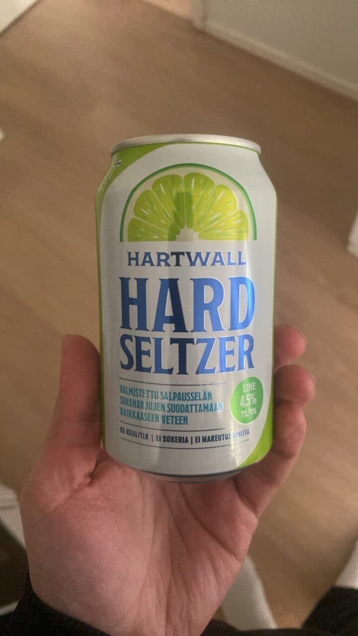 Hartwall Hard Seltzer Lime packshot