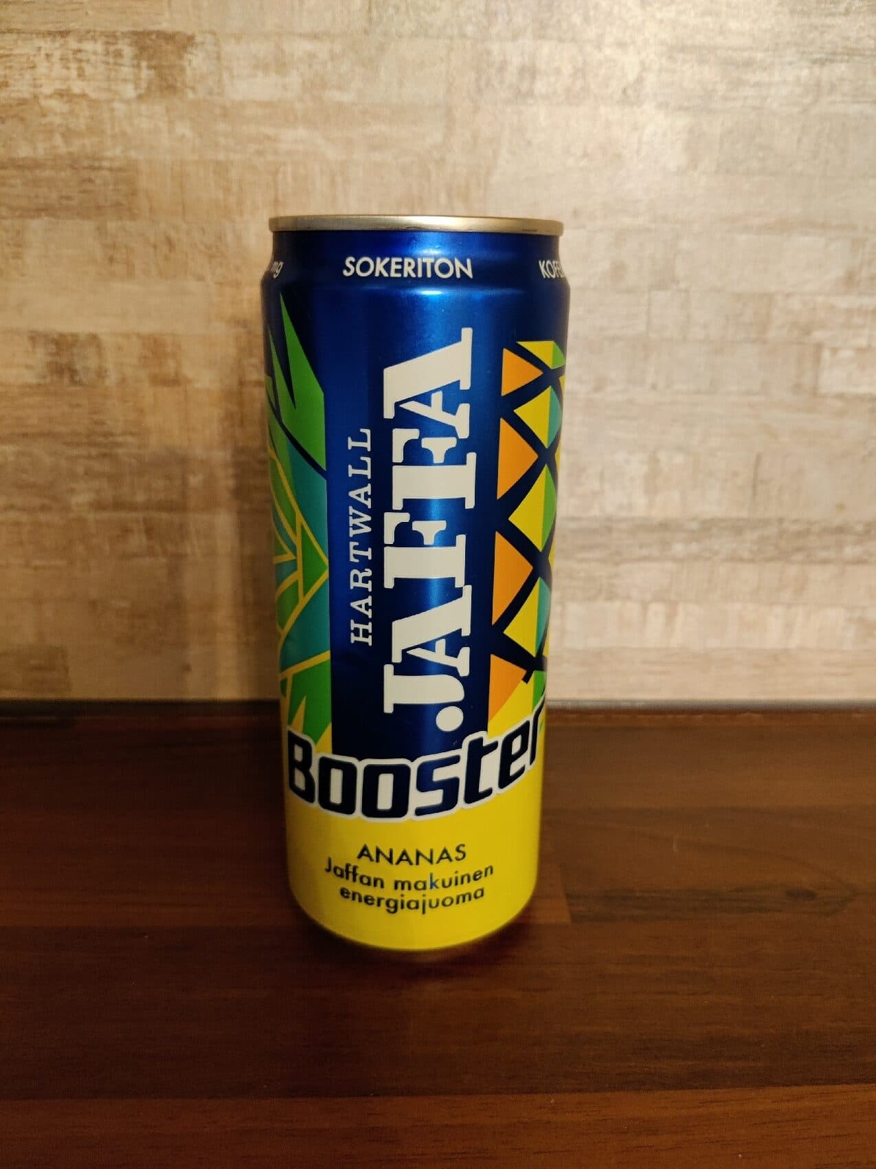 Hartwall Jaffa Booster Ananas Energy Drink packshot