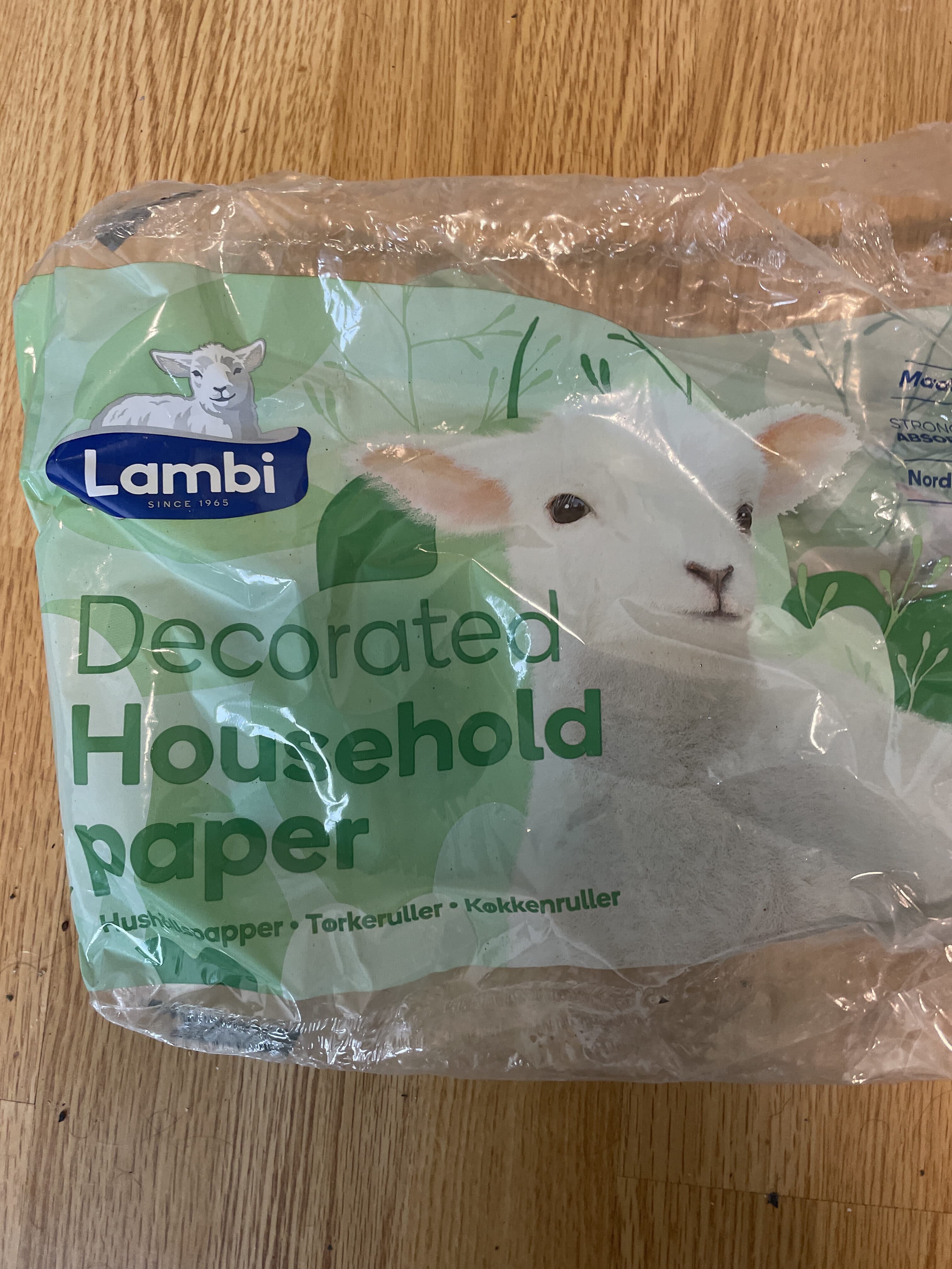 Bambi Household Paper packshot