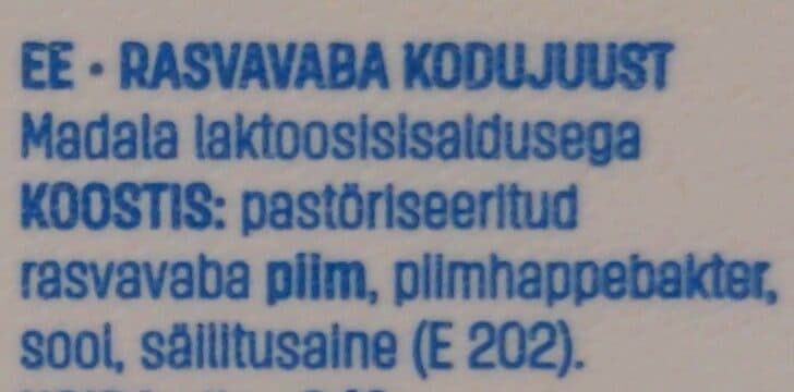 Kotimaista Rasvaton raejuusto packshot