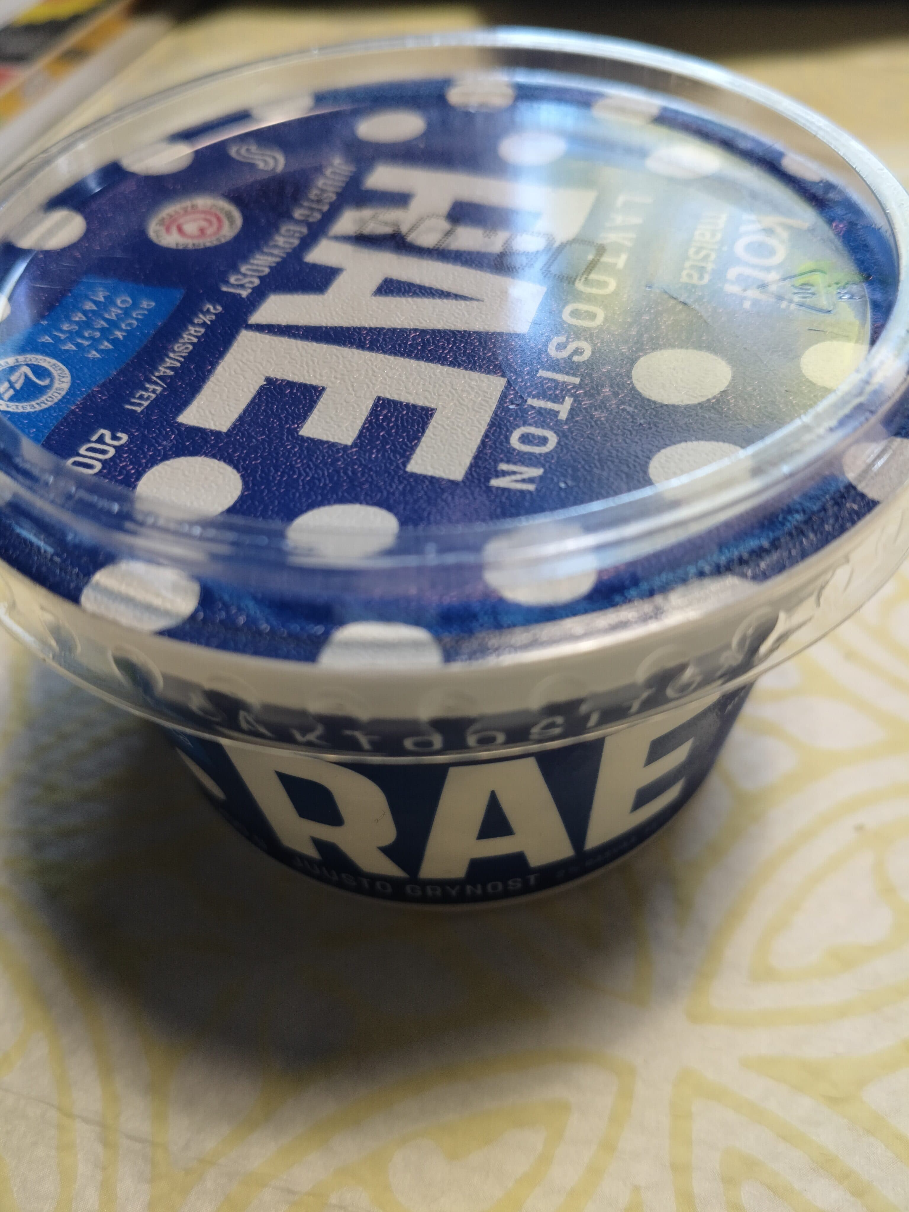 Kotimaista Kotimaista laktoositon raejuusto packshot