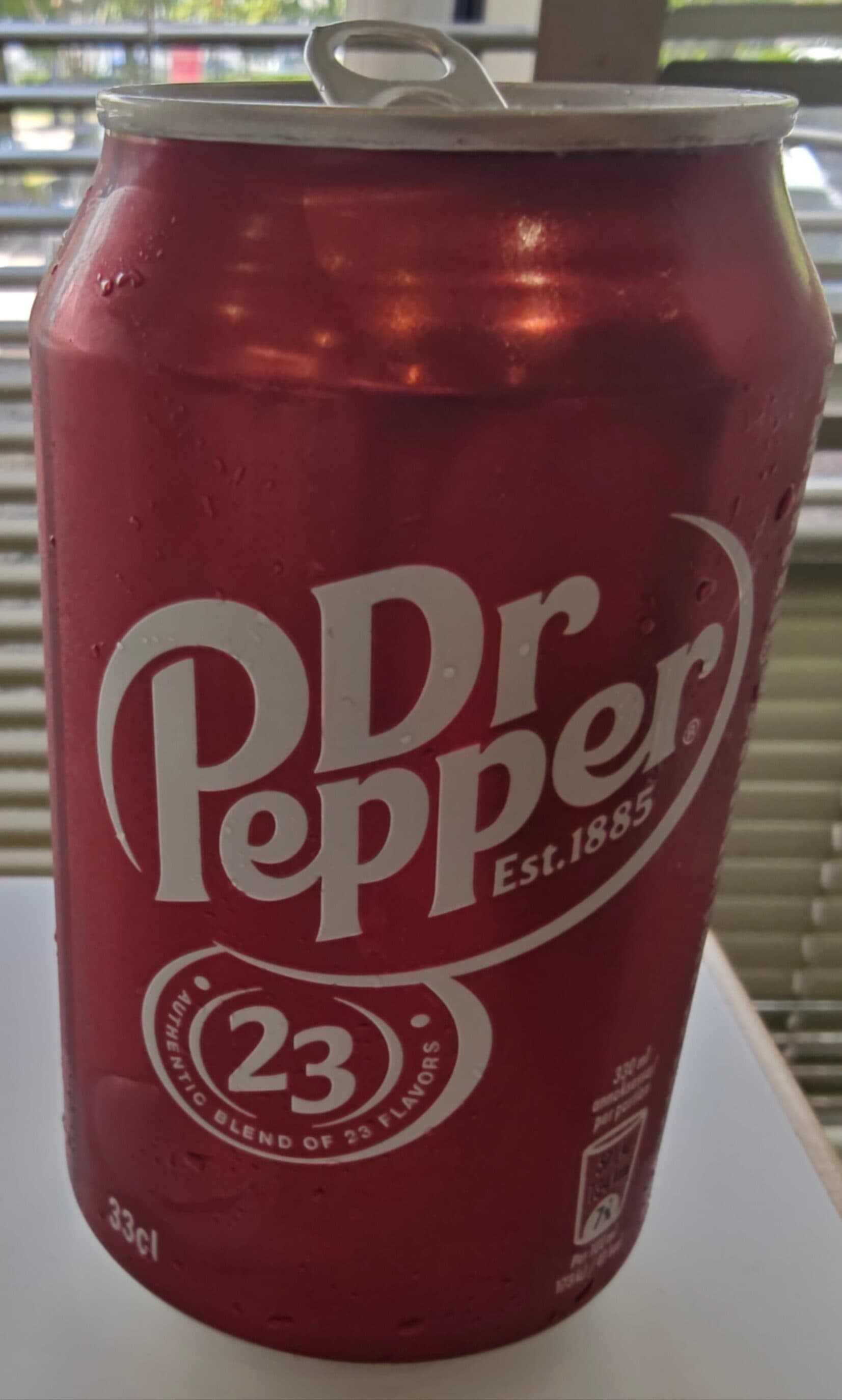 Dr Pepper packshot