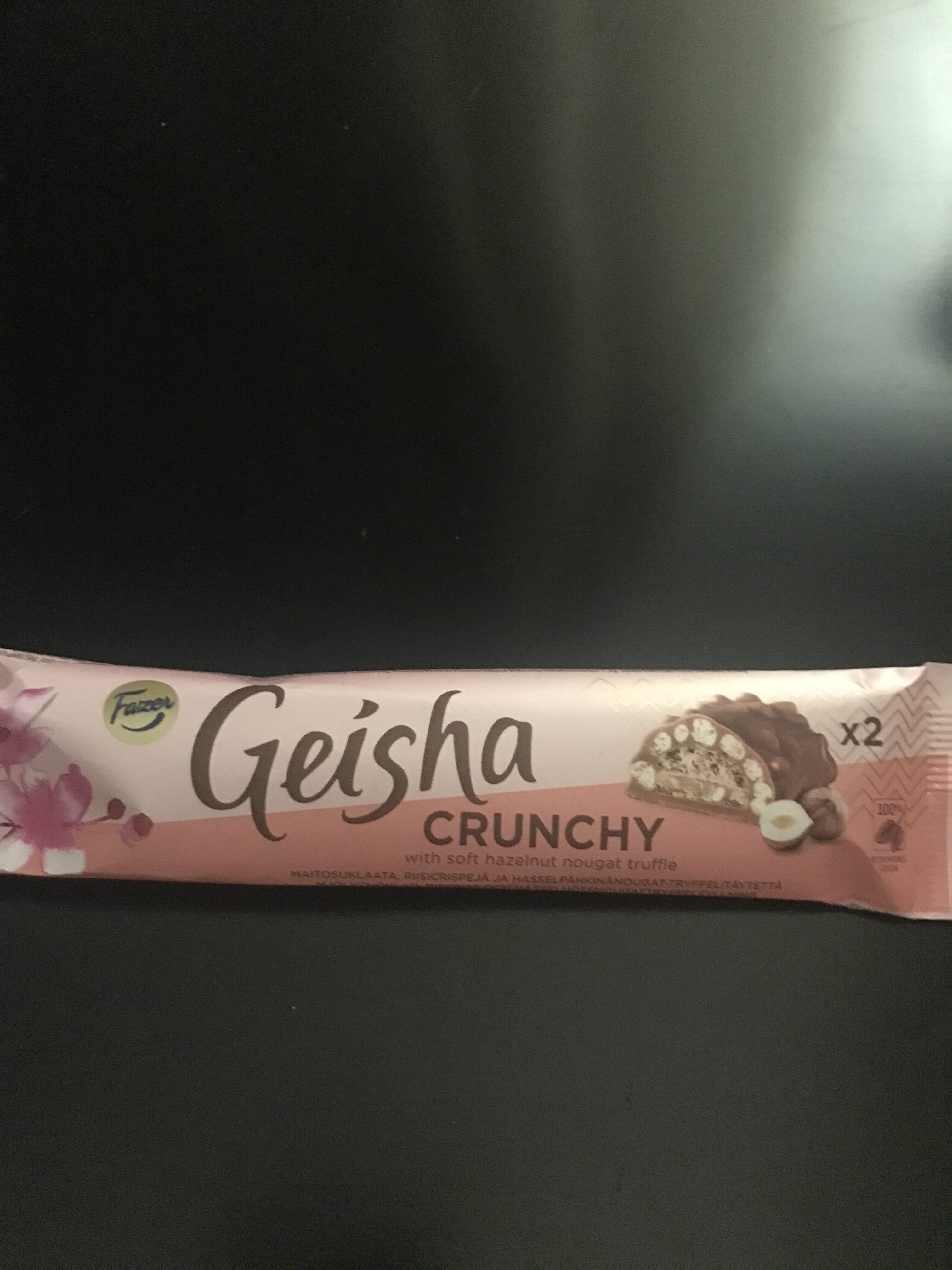 Fazer Geisha Crunchy packshot