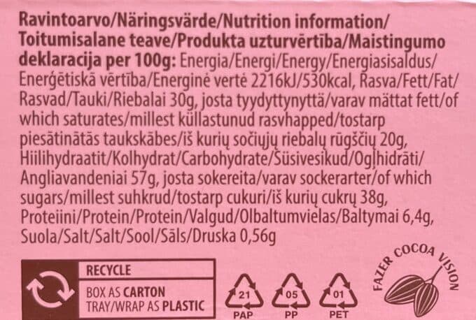 Fazer Domino Crunchy Nougat packshot