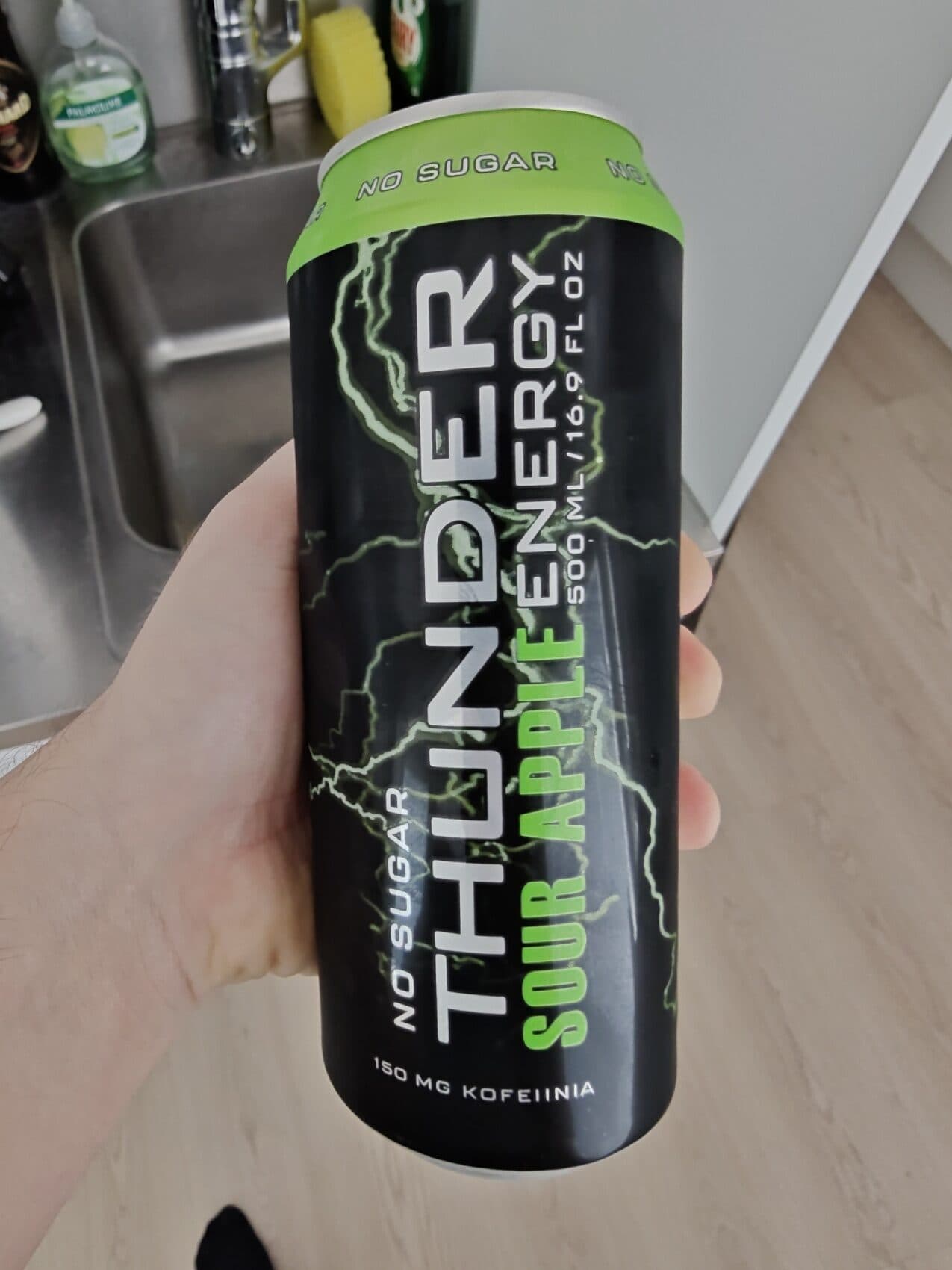 Thunder Energy Thunder sour apple packshot