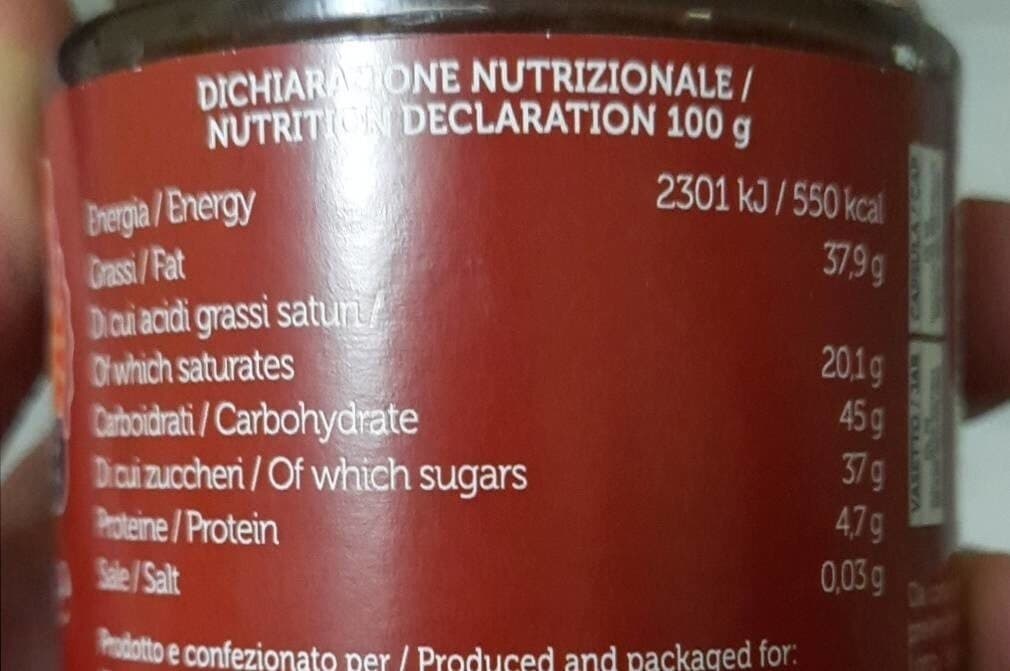 Open Food Facts Crema spalmabile al cioccolato fondente e liquirizia packshot