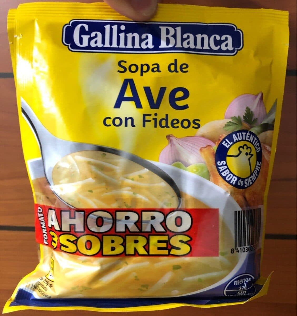 gallina blanca Sopa de ave con fideos packshot
