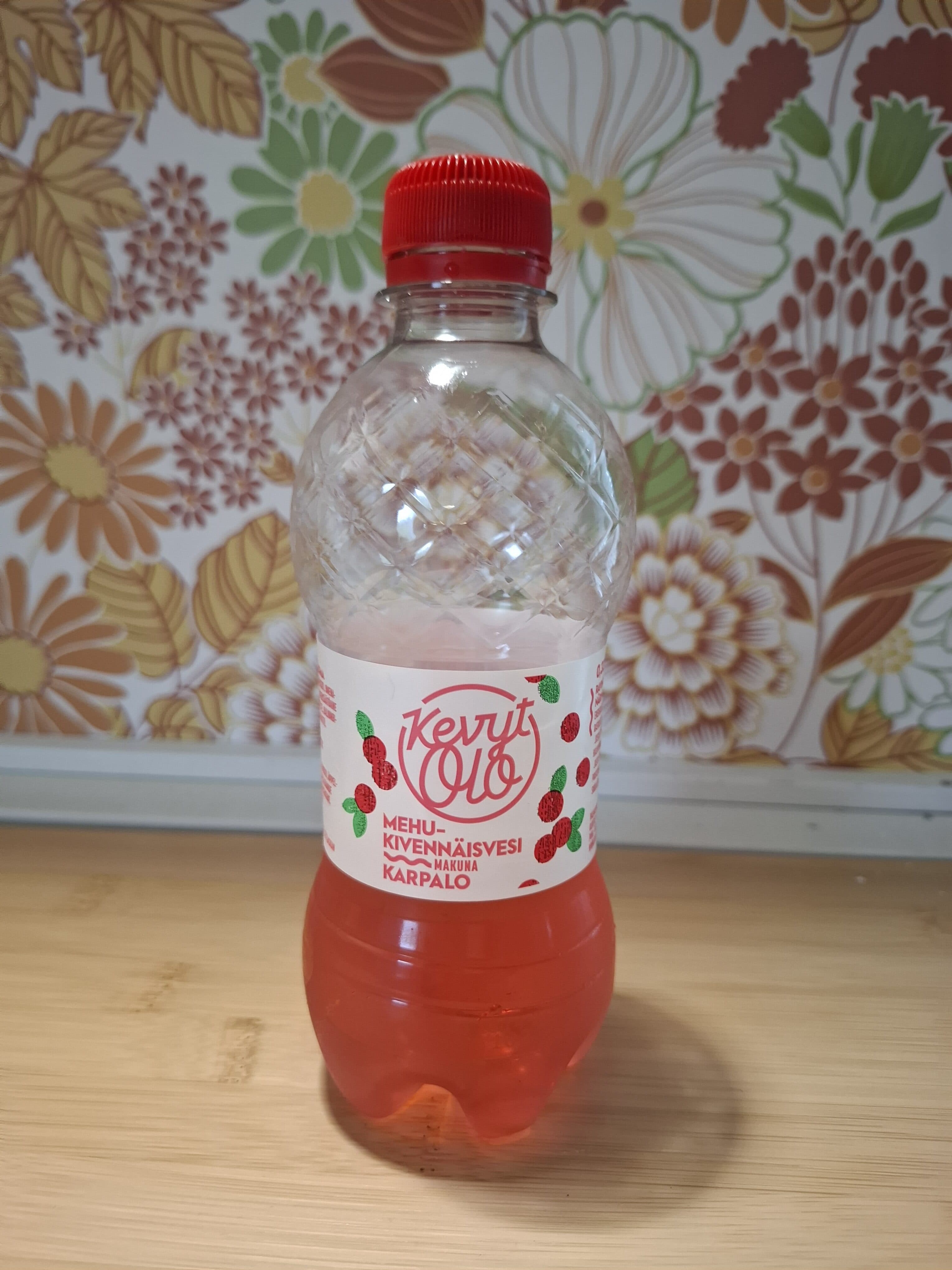 Olvi Kevyt Olo Karpalo packshot