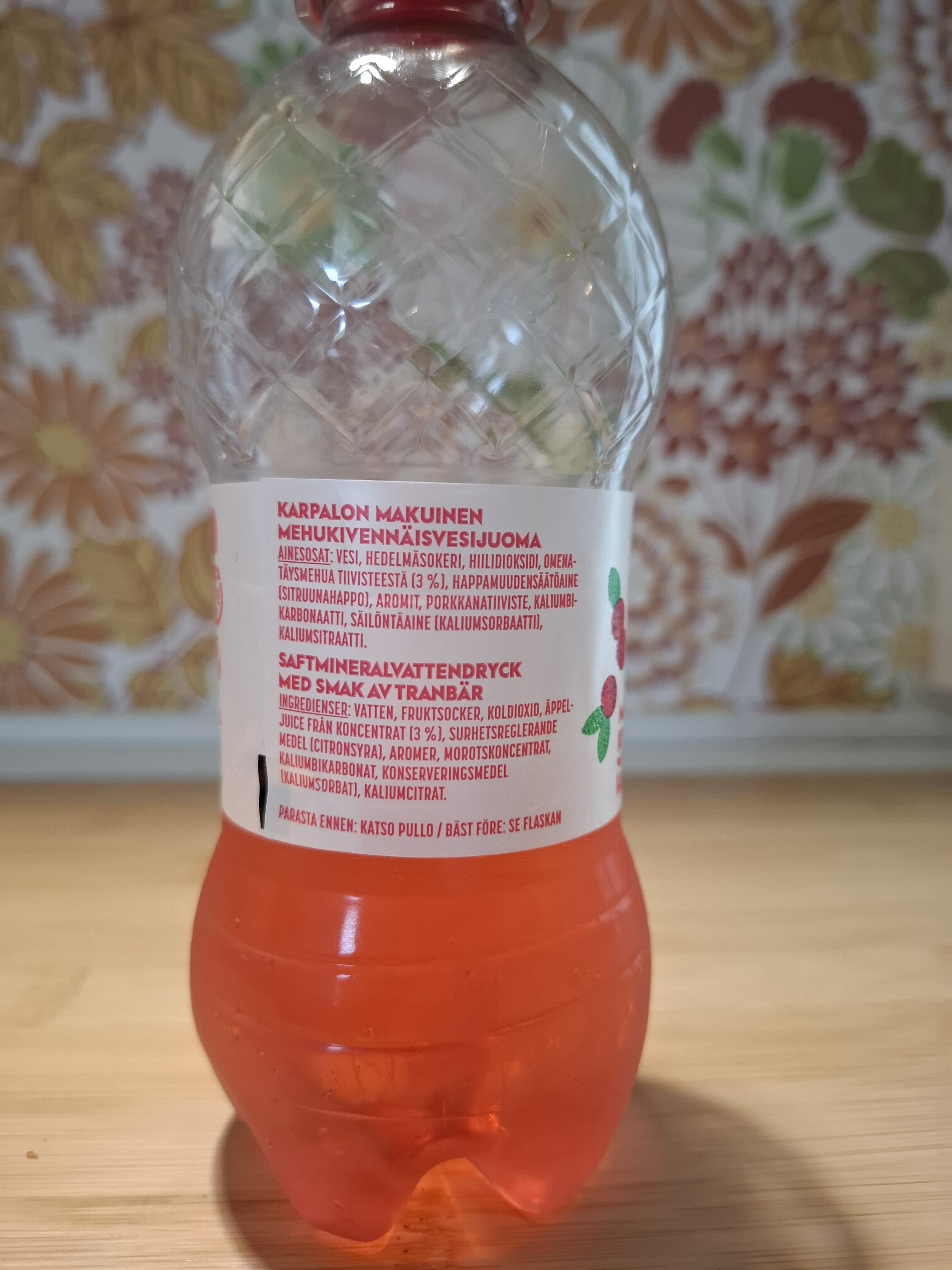 Olvi Kevyt Olo Karpalo packshot