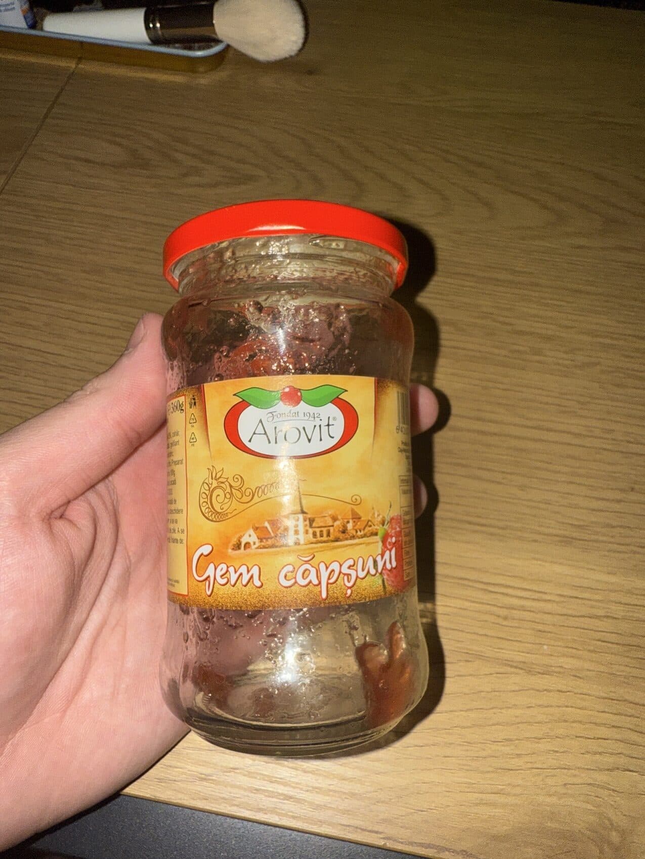 Arovit Gem de Capsuni packshot