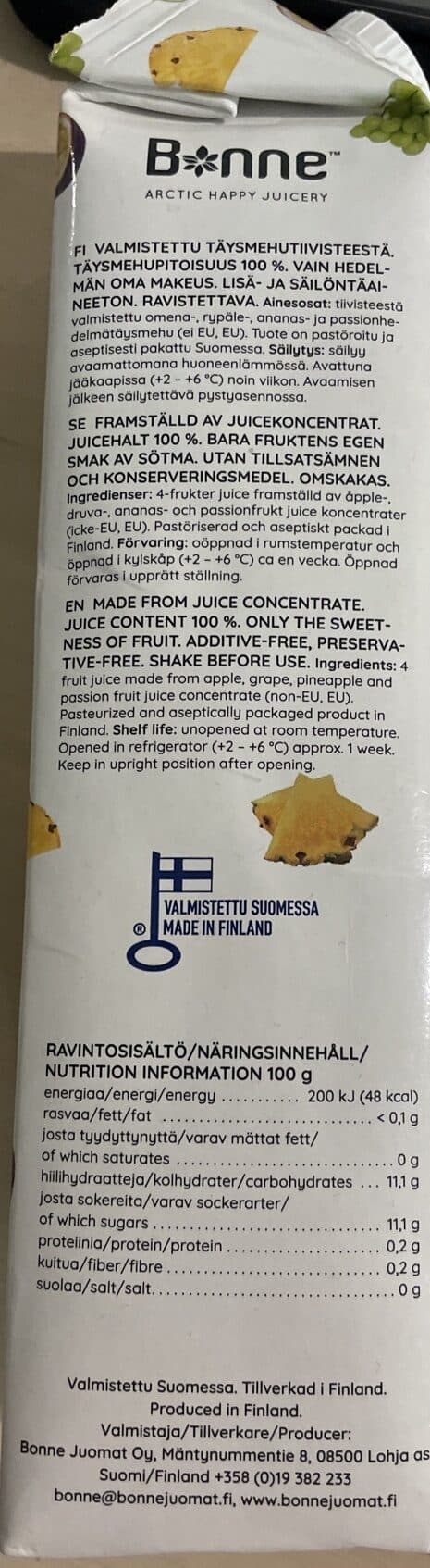Bonne 4-hedelmää Täysmehu packshot