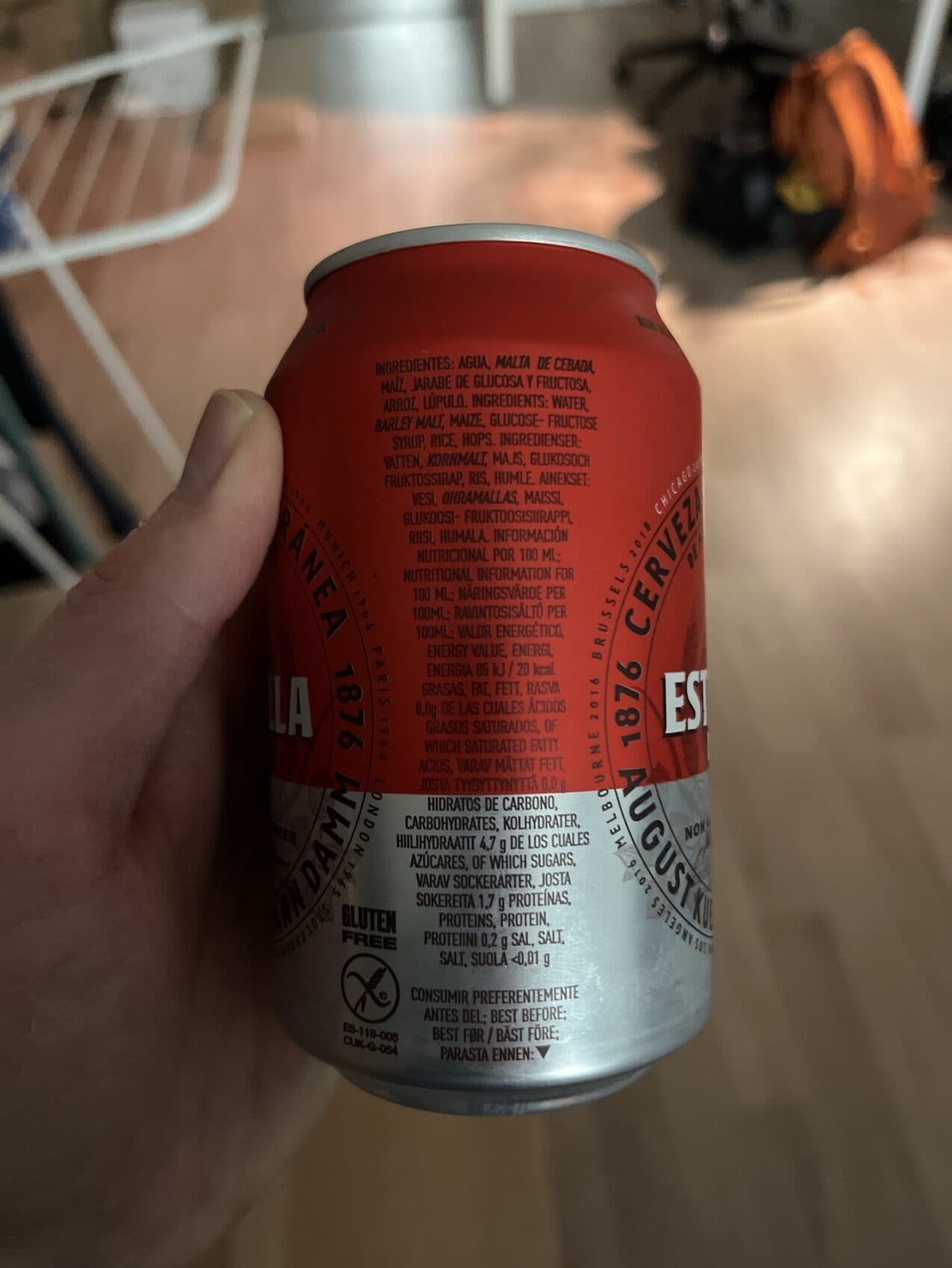 Estrella Damm Non-alcoholic Beer packshot
