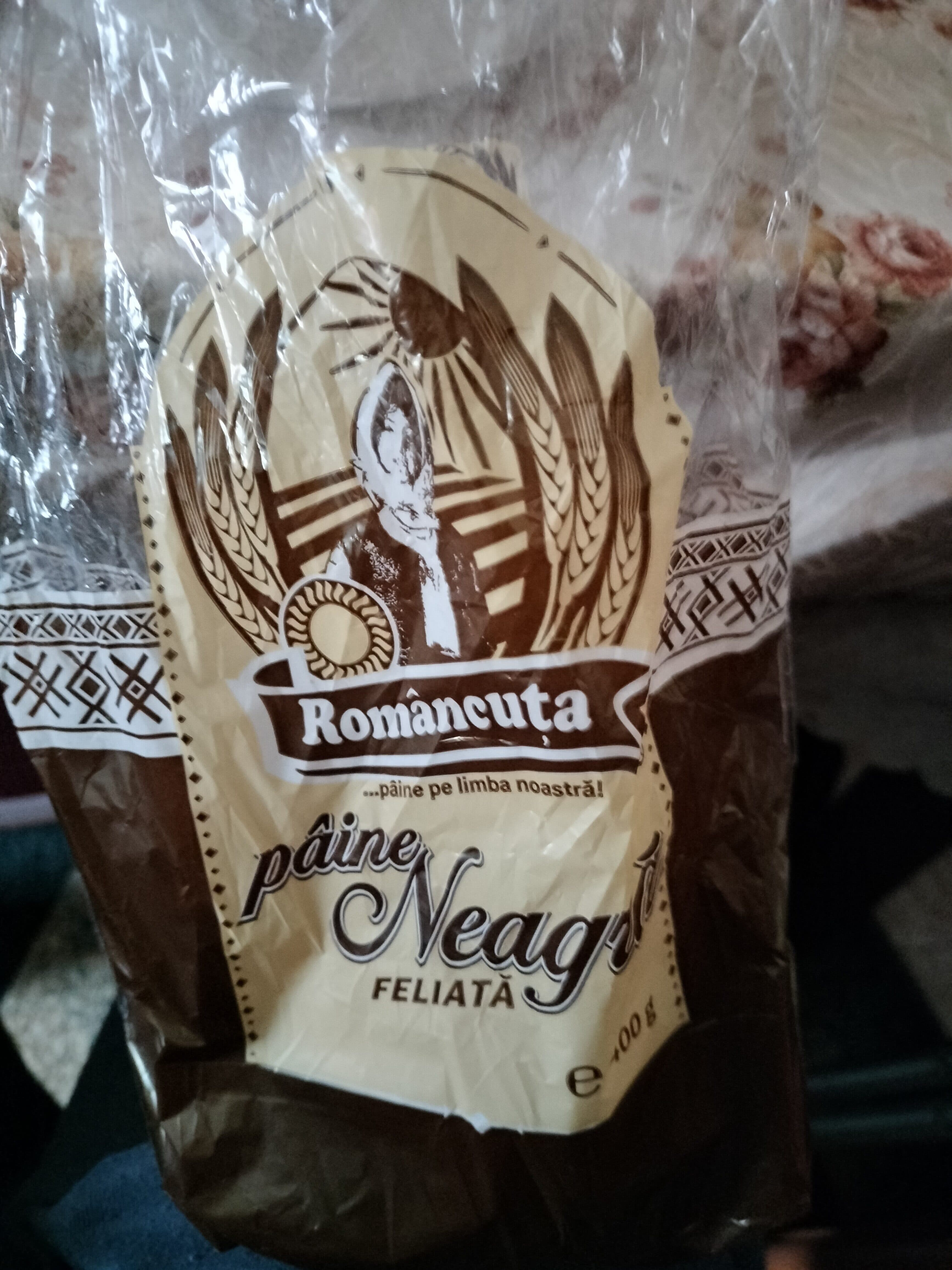 Româncuța - Pâine neagră feliată packshot