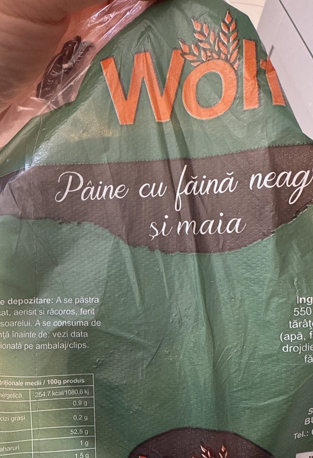 Wolf Buteni Paine Cu Faina Neagra Si Maia packshot