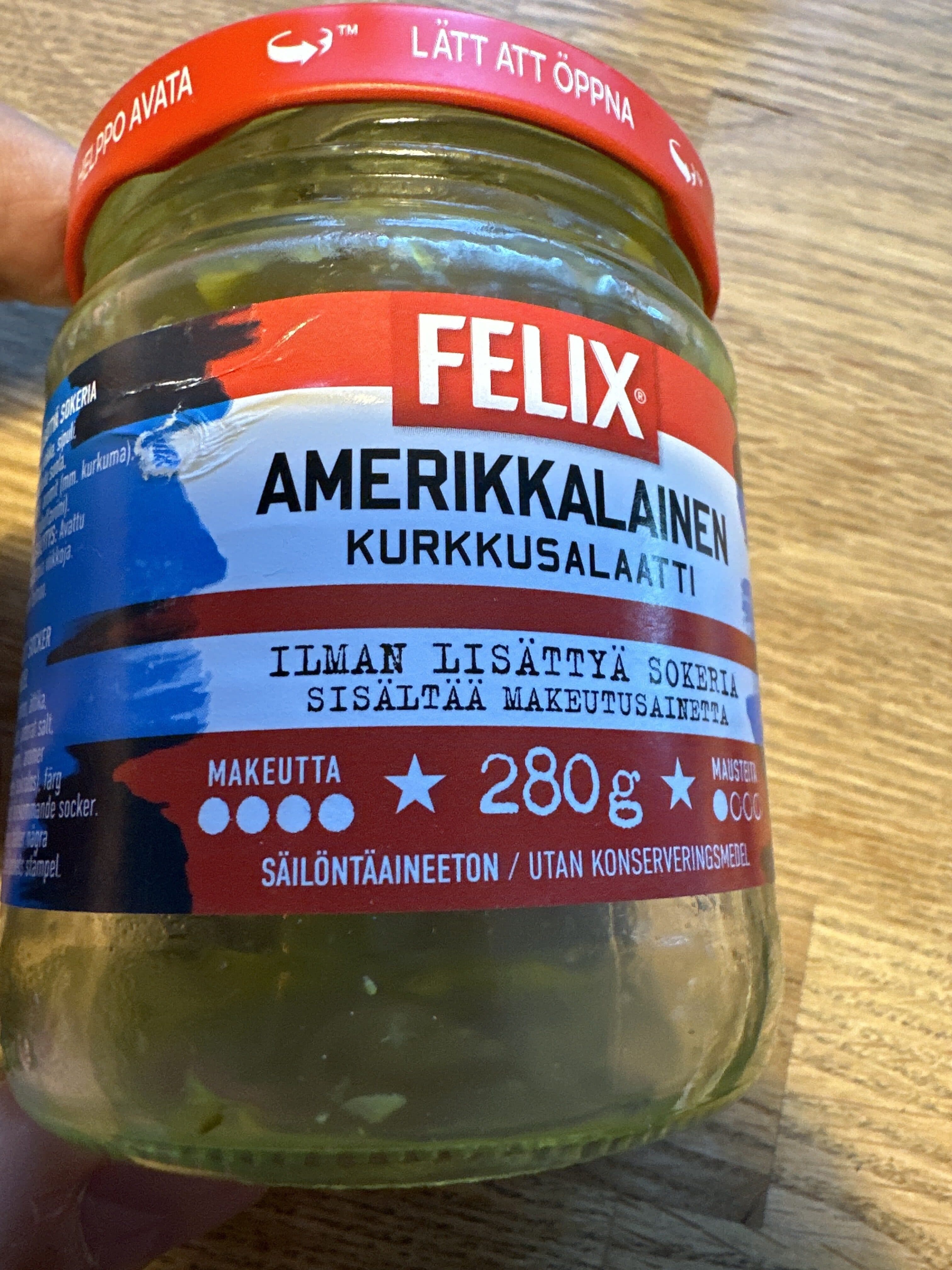 FELIX Amerikkalainen kurkkusalaatti packshot