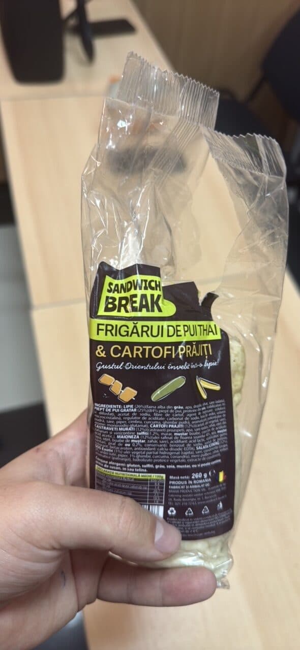 SANDWICH BREAK FRIGĂRUI DE PUI THAI & CARTOFI PRĂJIȚI packshot