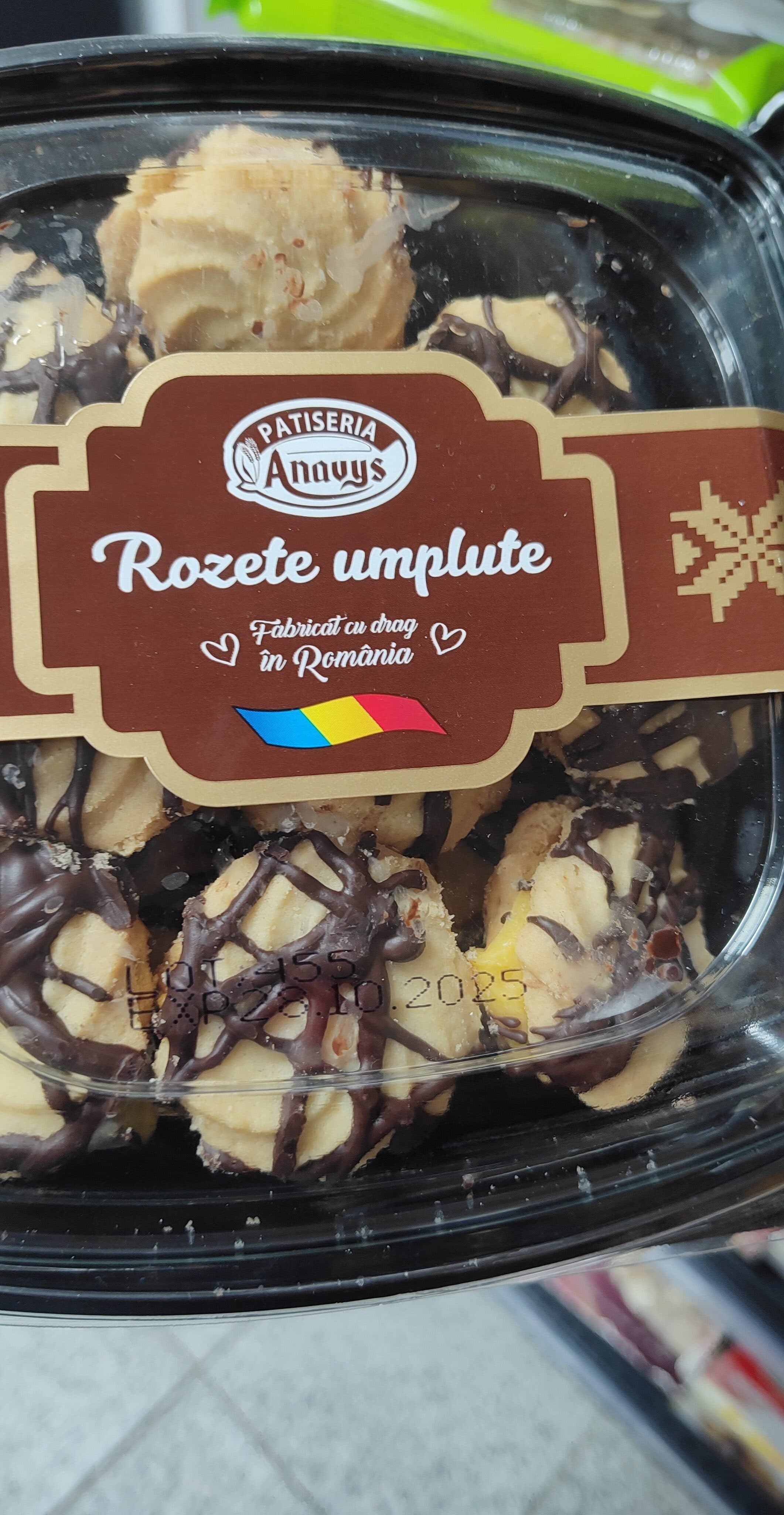 Rozete umplute packshot