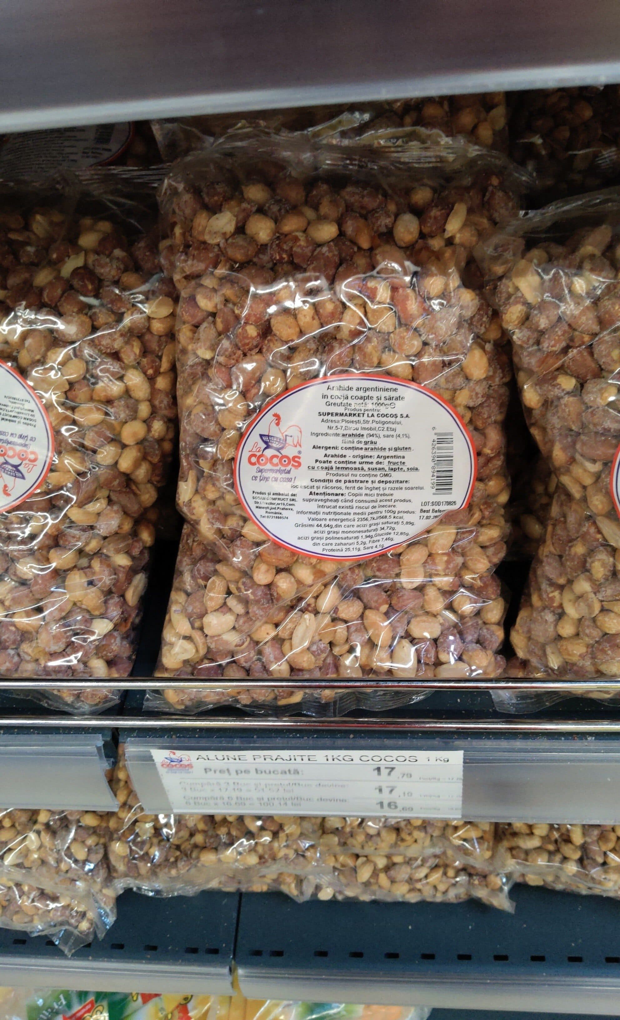 alune in coaja coapte si sarate packshot