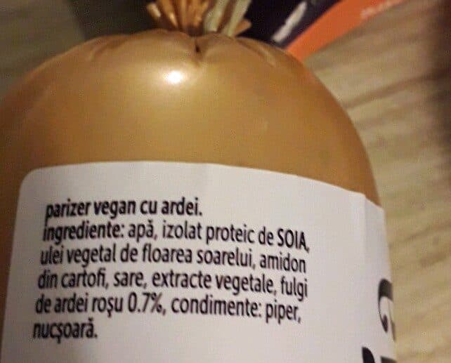 Aivia Înlocuitor vegan pentru parizer cu ardei packshot