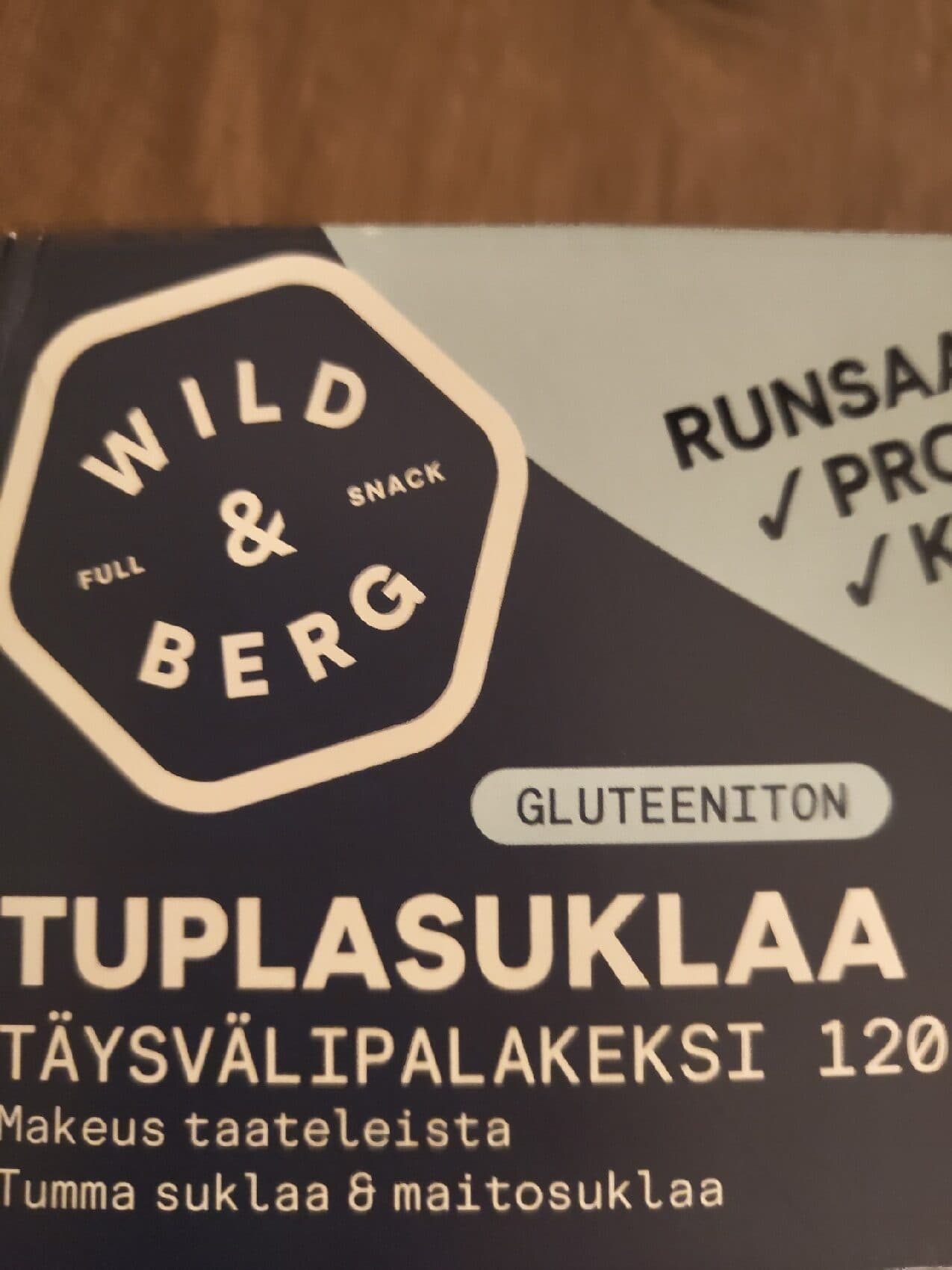 Wild And Berg Tuplasuklaa Täysvälipalakeksi packshot