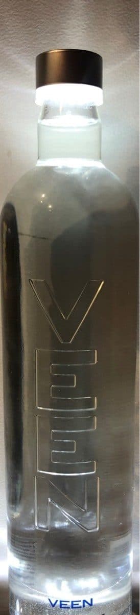 Velvet smooth spring water packshot