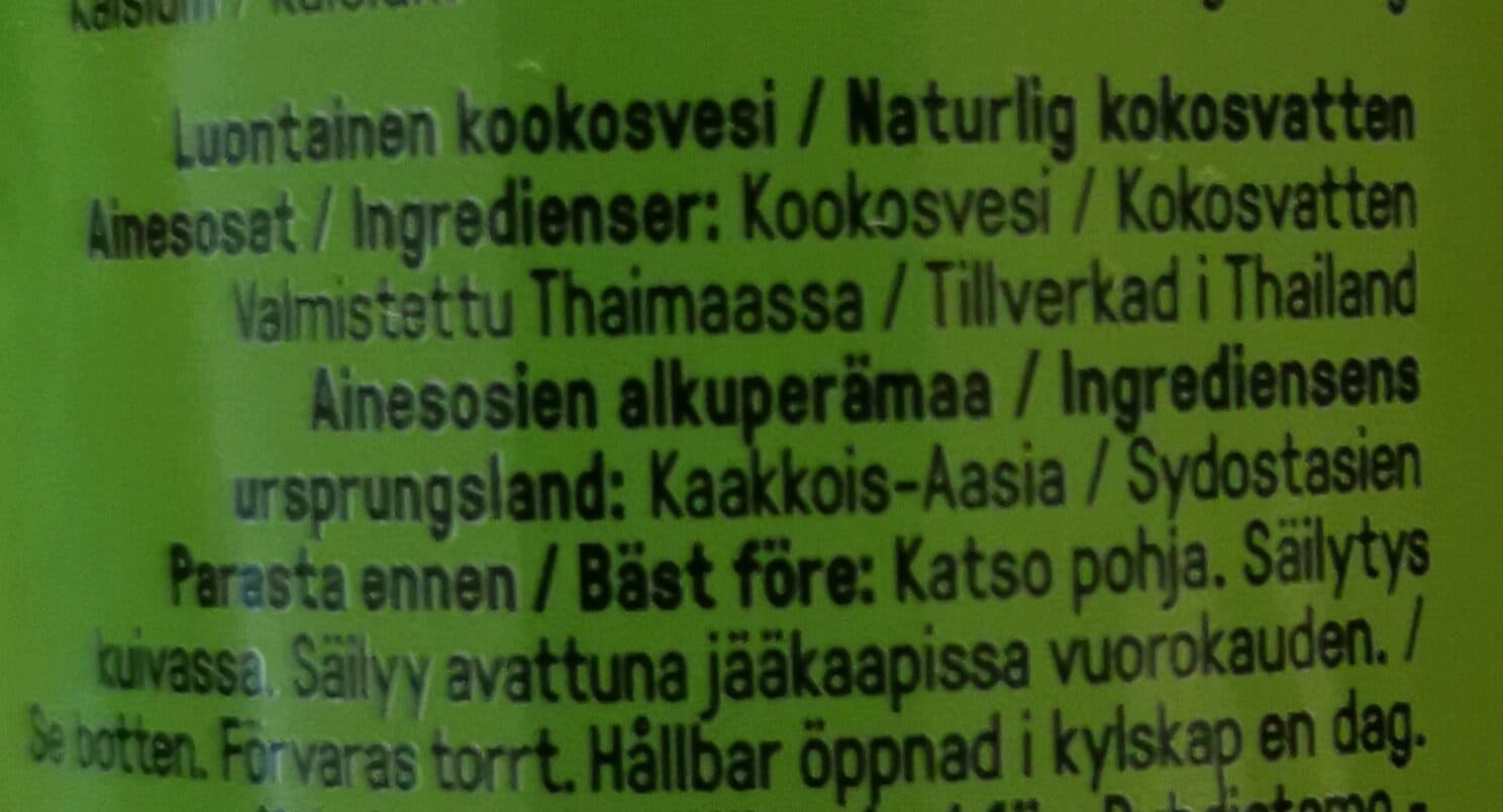 Puhdistamo Natural kookosvesi packshot