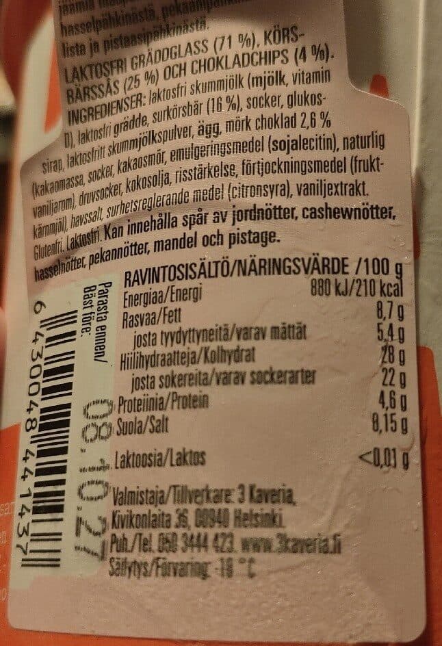 Kolme Kaveria Kirsikka Tumma Suklaa packshot