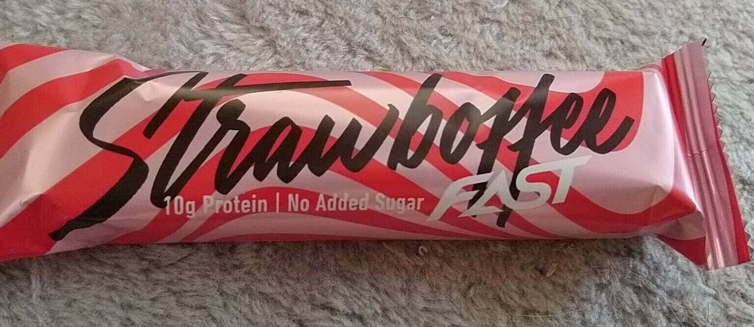 Fast Strawboffee packshot