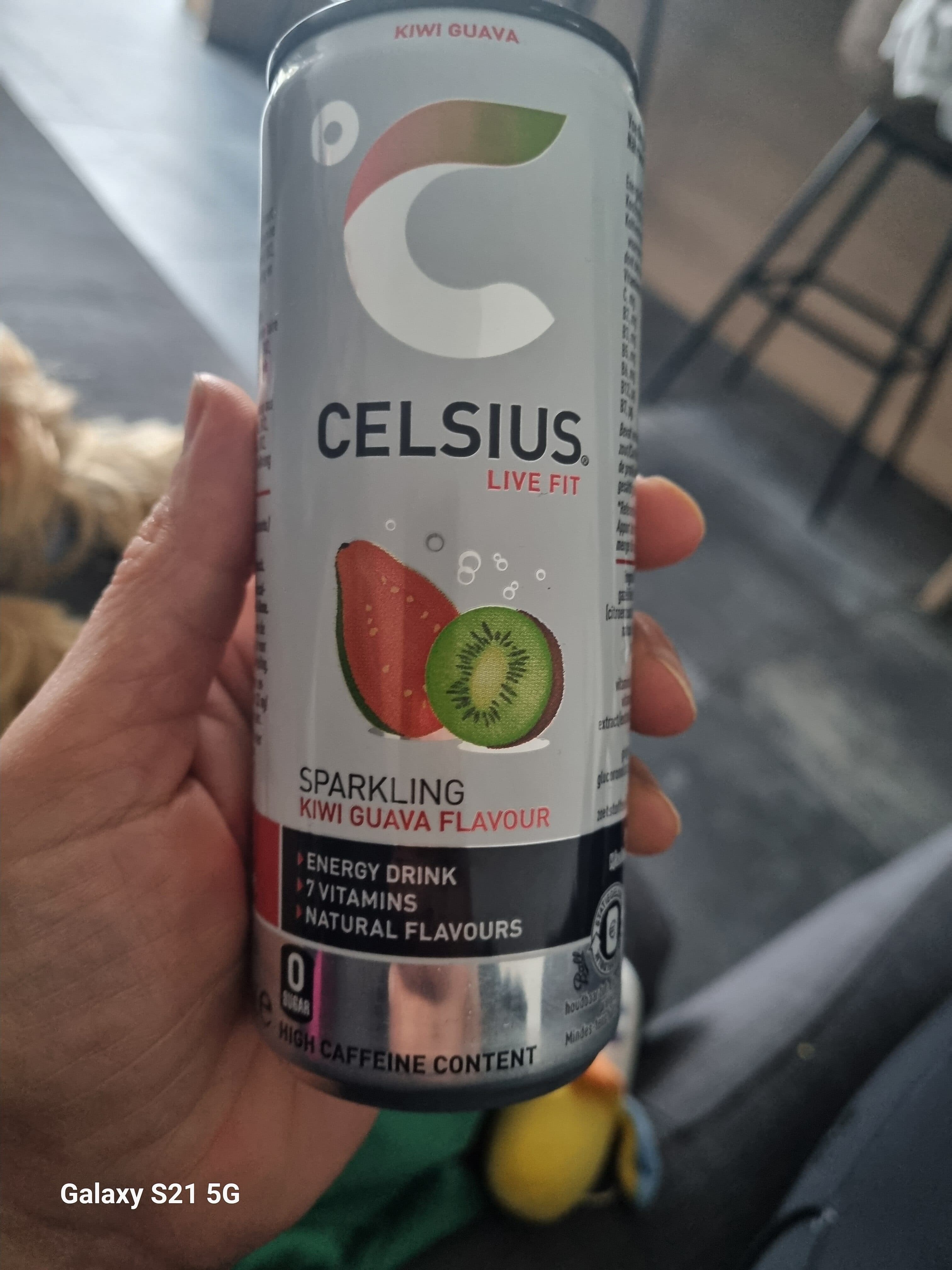 Celsius Kiwi Guava packshot