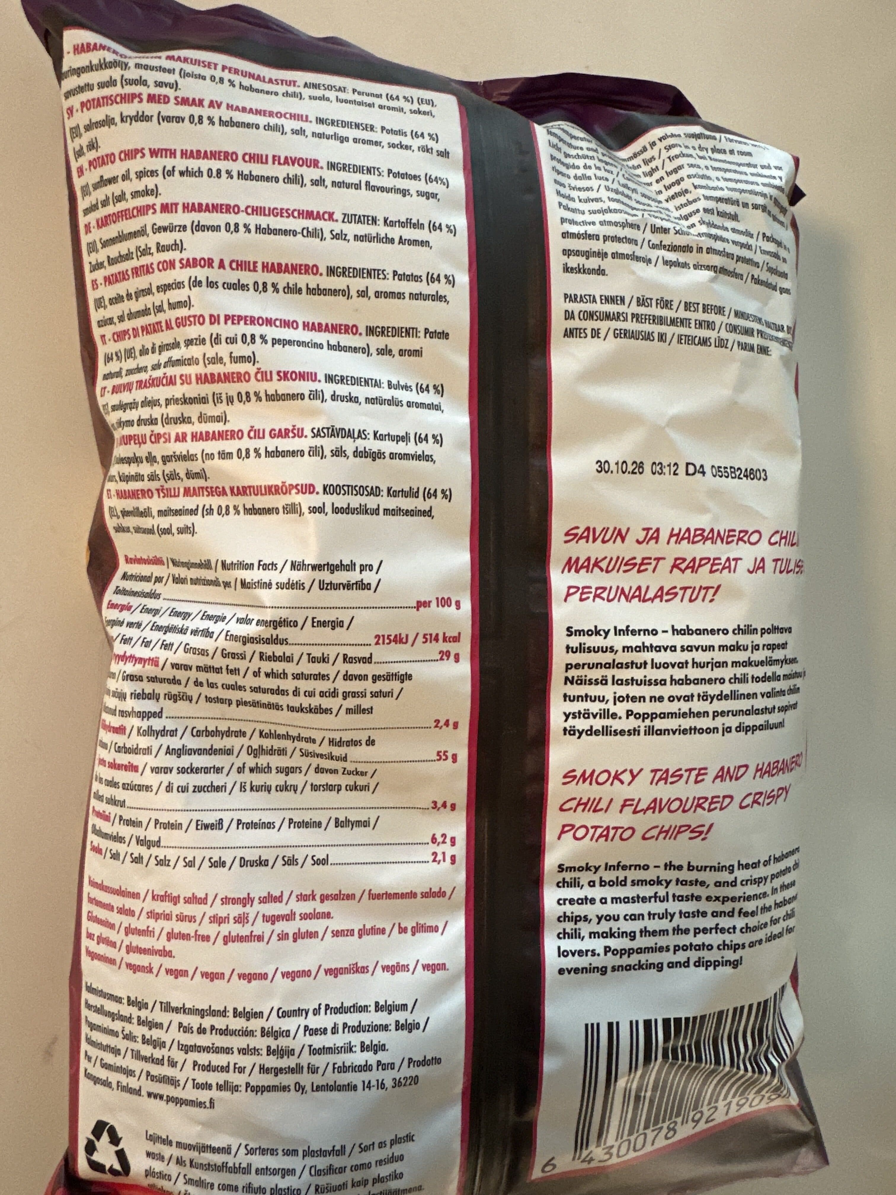 Poppamies Smoky inferno potato chips packshot