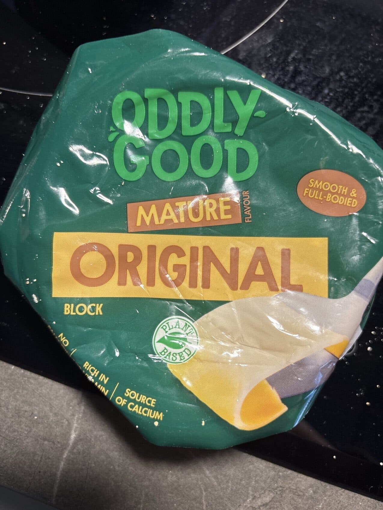 Valio Oddlygood Mature Original Block packshot